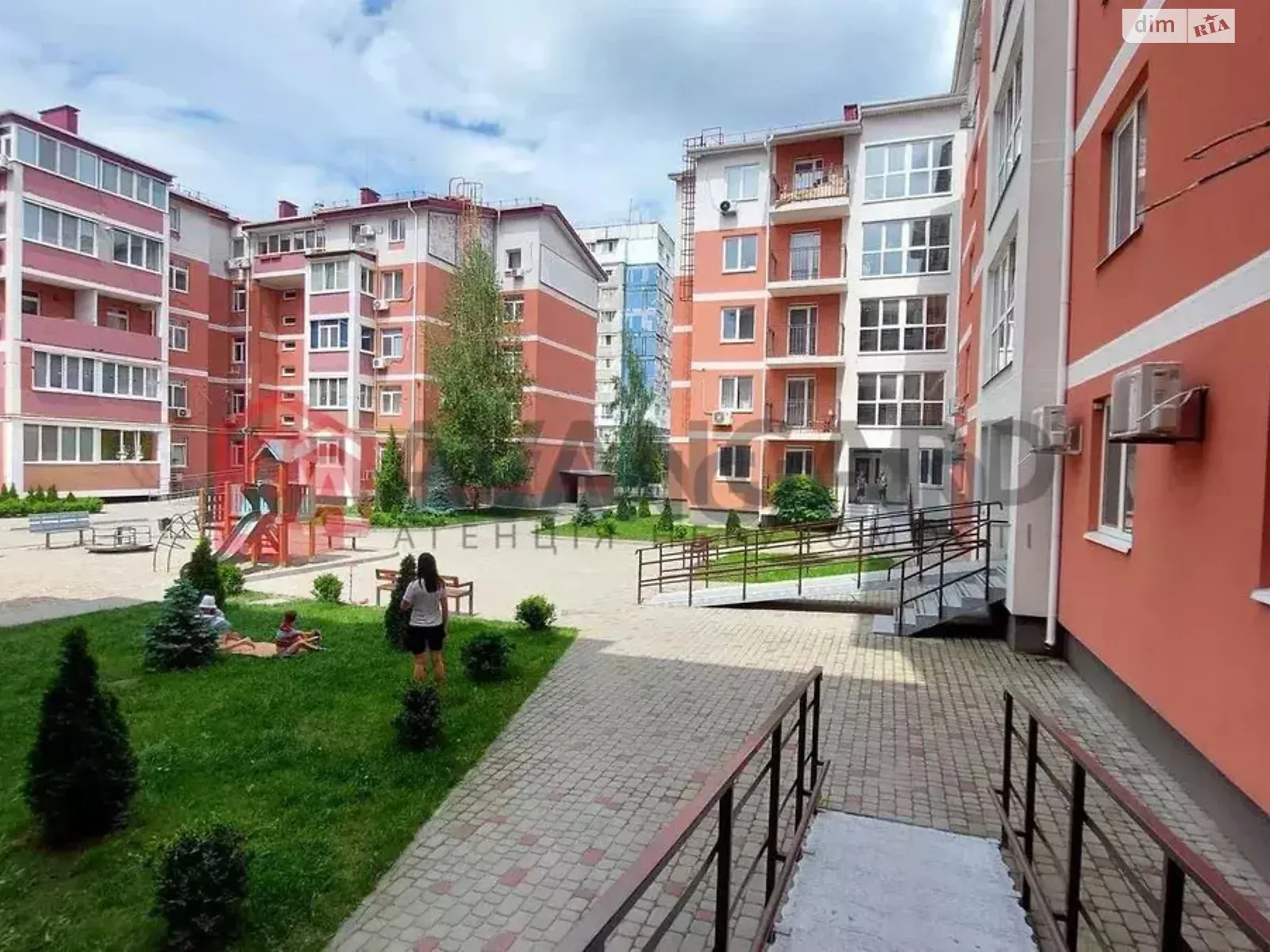 Продається 2-кімнатна квартира 62 кв. м у Дніпрі, вул. Гетьманська, 7 - фото 1