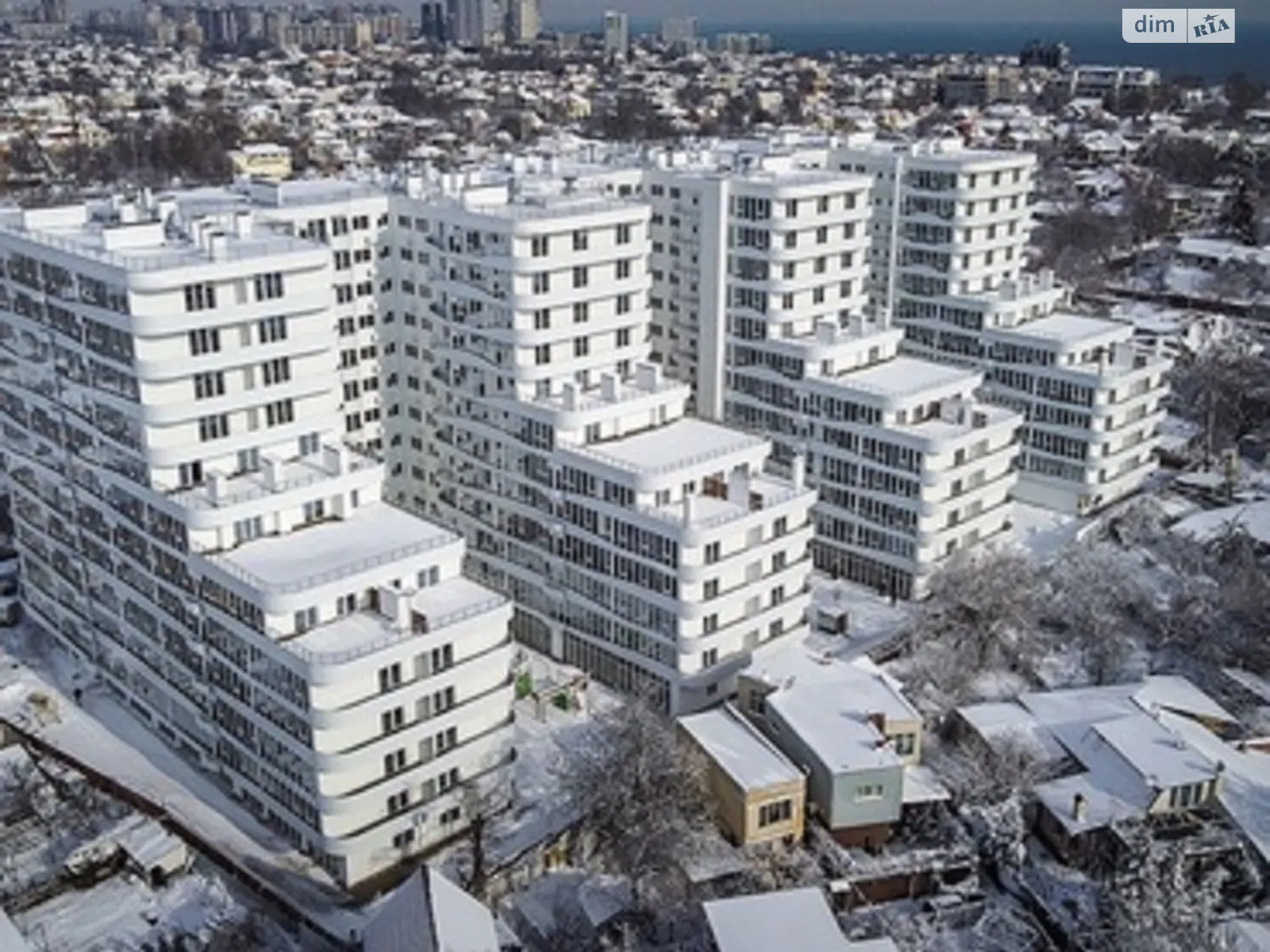 Продается 2-комнатная квартира 70.4 кв. м в Одессе, ул. Львовская, 15Б - фото 1