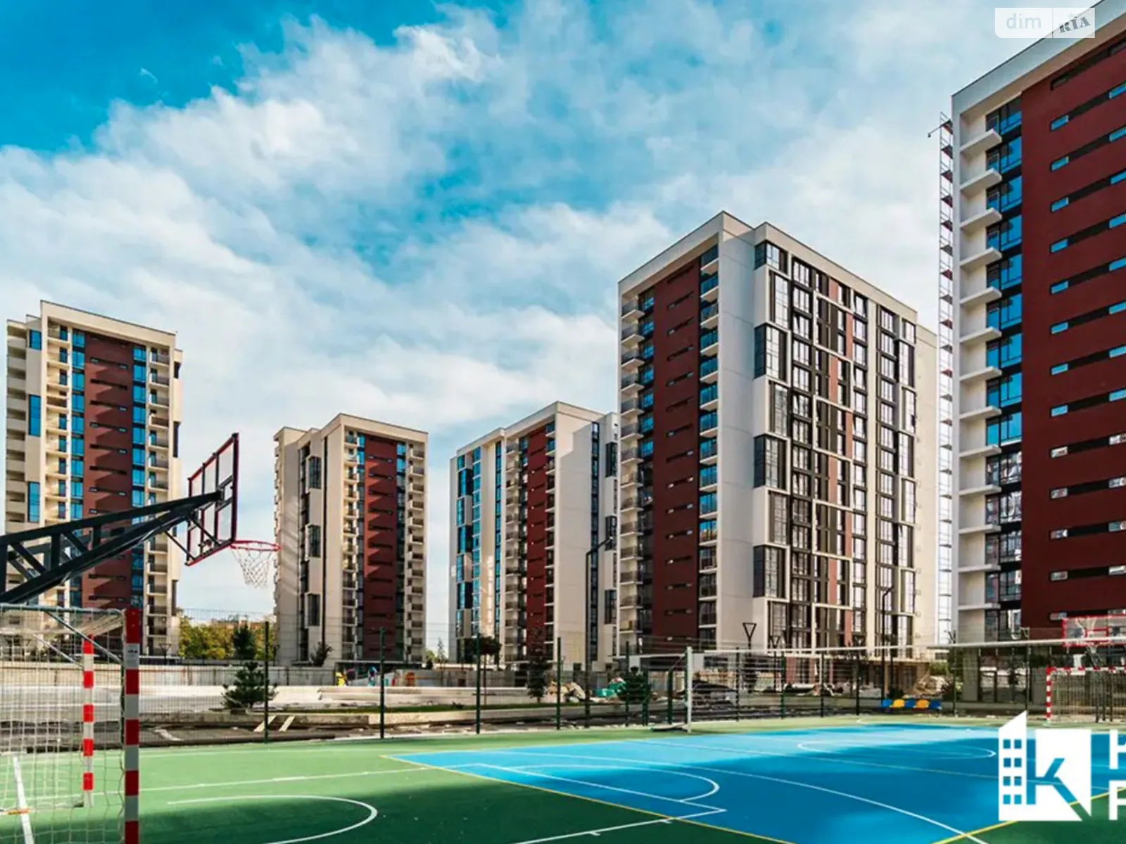 Продается 1-комнатная квартира 46 кв. м в Ивано-Франковске, ул. Ленкавского - фото 1