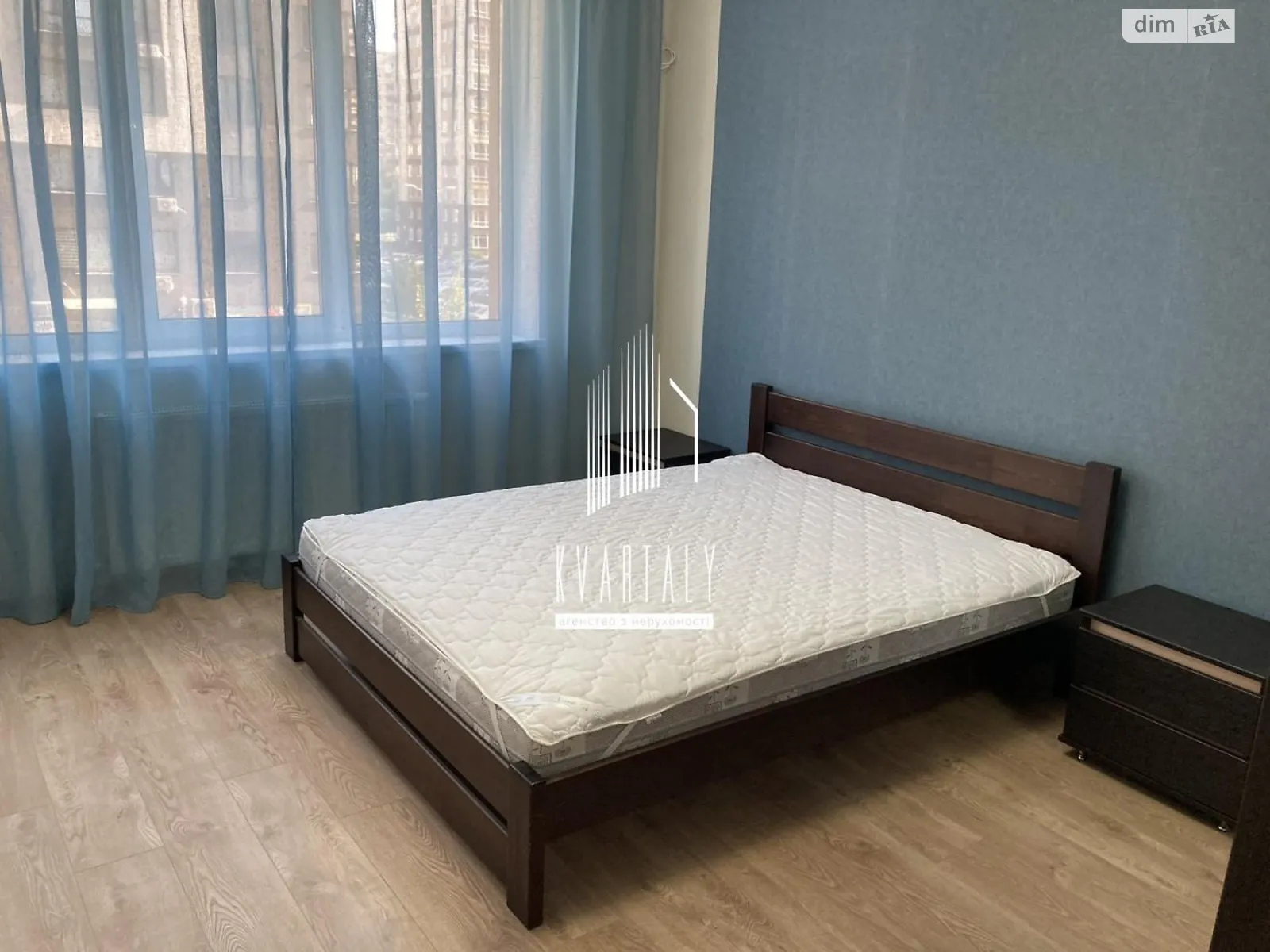 Сдается в аренду 1-комнатная квартира 50 кв. м в Киеве, просп. Европейского Союза(Правды), 43А - фото 1