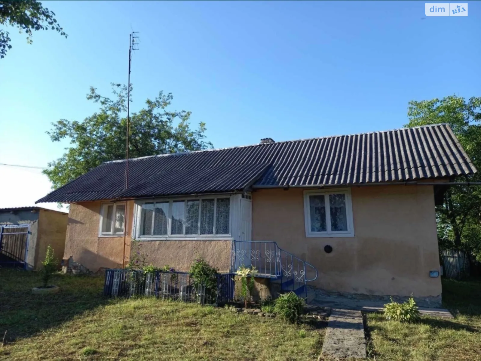 Продается одноэтажный дом 59.2 кв. м с гаражом, цена: 10500 $ - фото 1