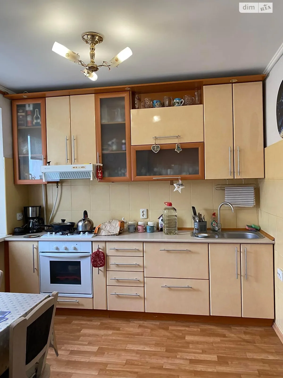 Продается 2-комнатная квартира 50.8 кв. м в Черноморске, ул. Александрийская, 12 - фото 1