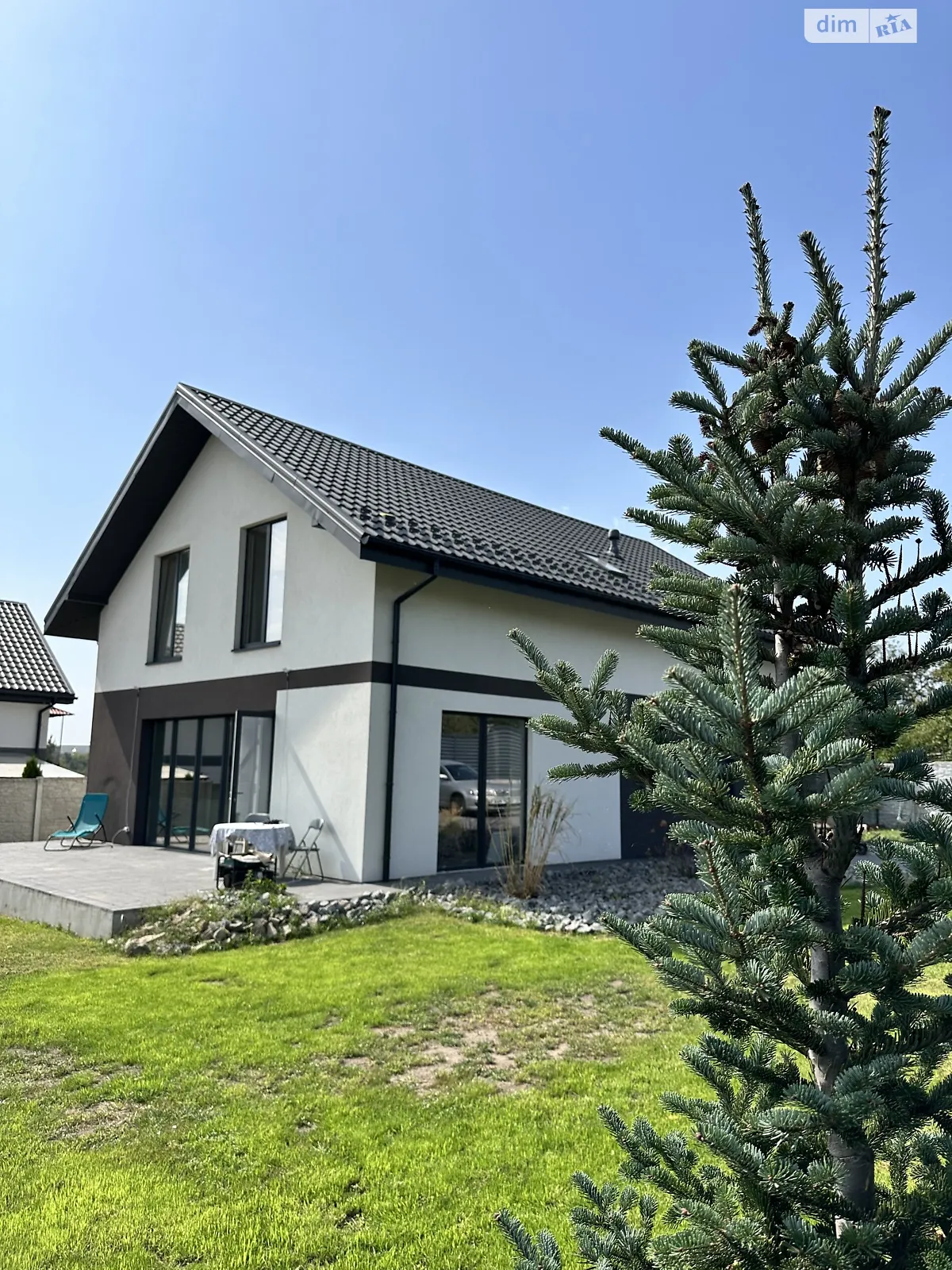Продается дом на 2 этажа 182.5 кв. м с бассейном, цена: 220000 $ - фото 1