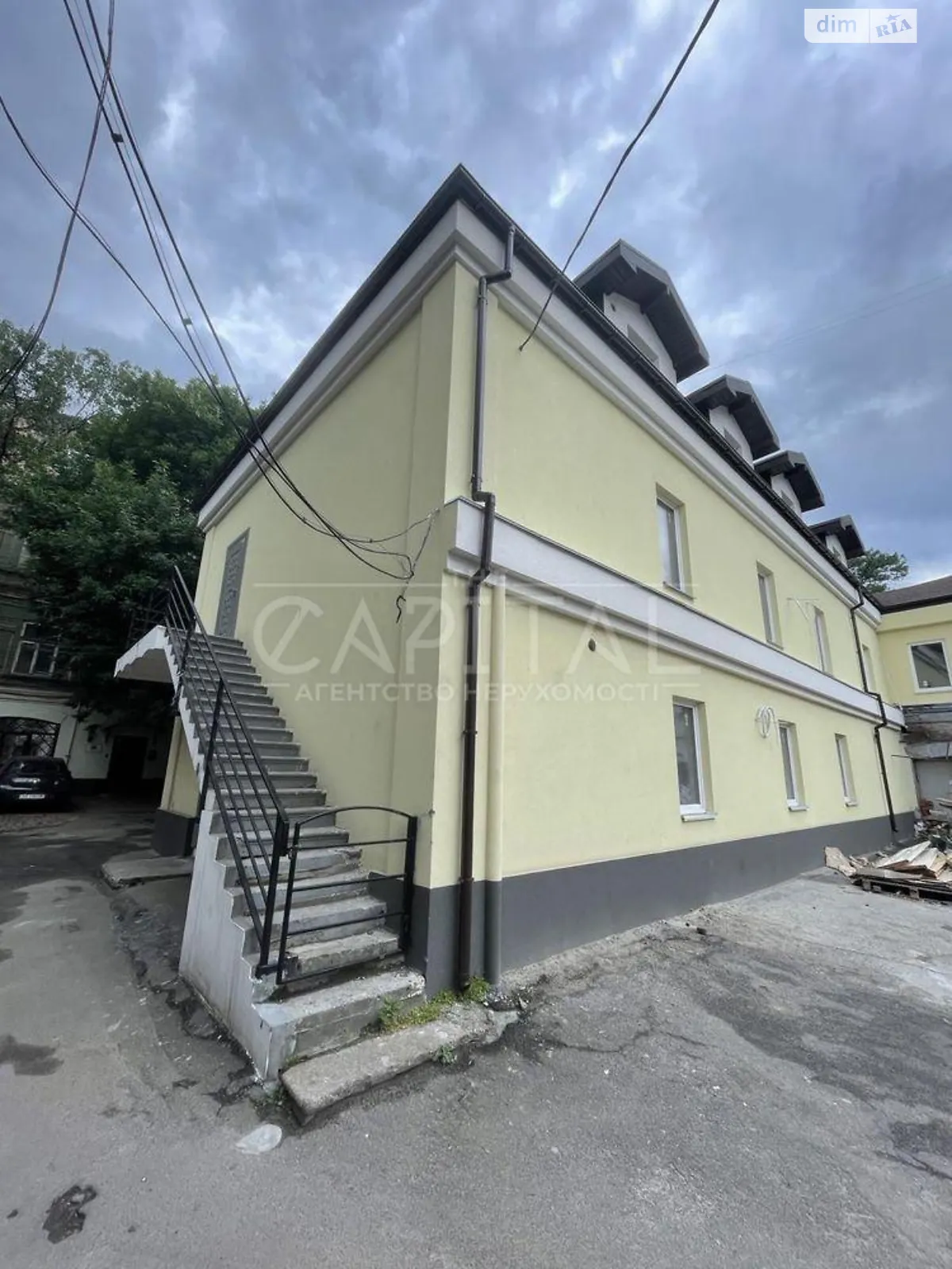 Здається в оренду офіс 470 кв. м в бізнес-центрі, цена: 5640 $ - фото 1