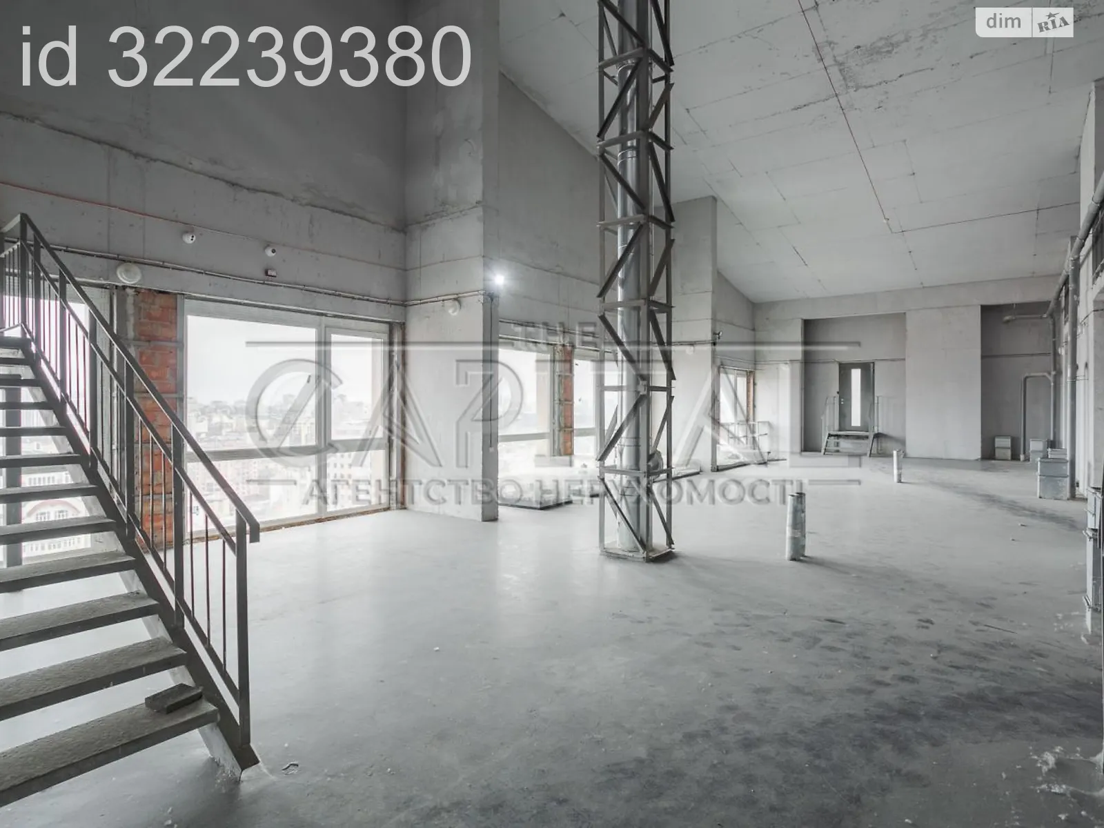 Продается офис 190 кв. м в бизнес-центре, цена: 380000 $ - фото 1