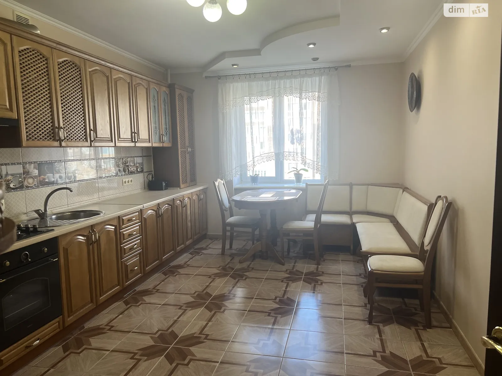 Продається 4-кімнатна квартира 144 кв. м у Хмельницькому, вул. Зарічанська - фото 1