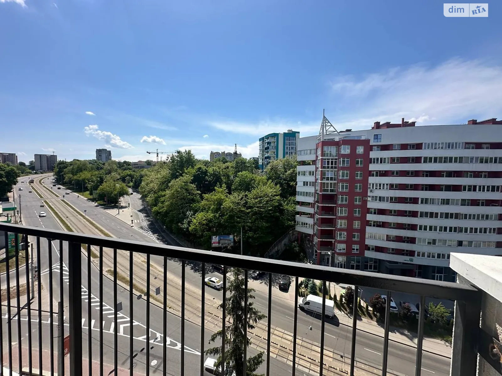 Продается 2-комнатная квартира 67 кв. м в Львове, ул. Стуса Василия, 51-53 - фото 1