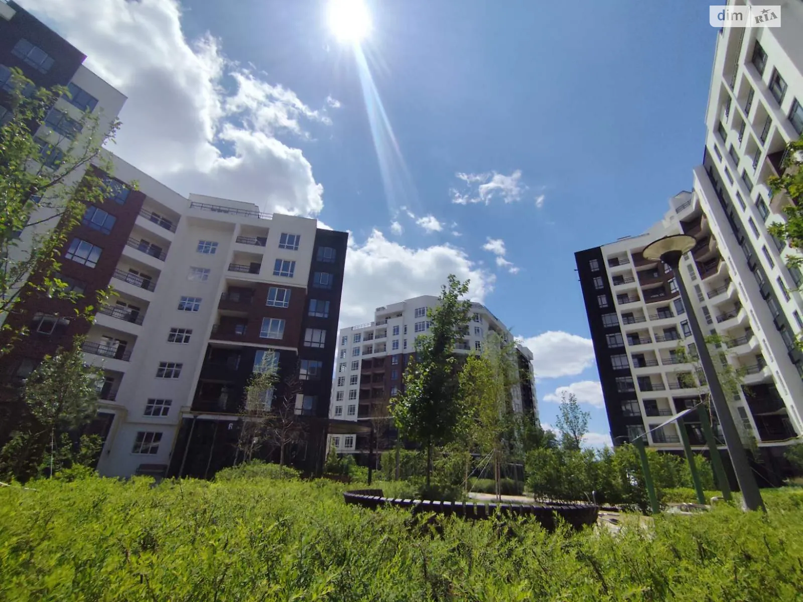 Продається 2-кімнатна квартира 59.7 кв. м у Ірпені, вул. Ольги Кобилянської(Достоєвського), 1В/3 - фото 1