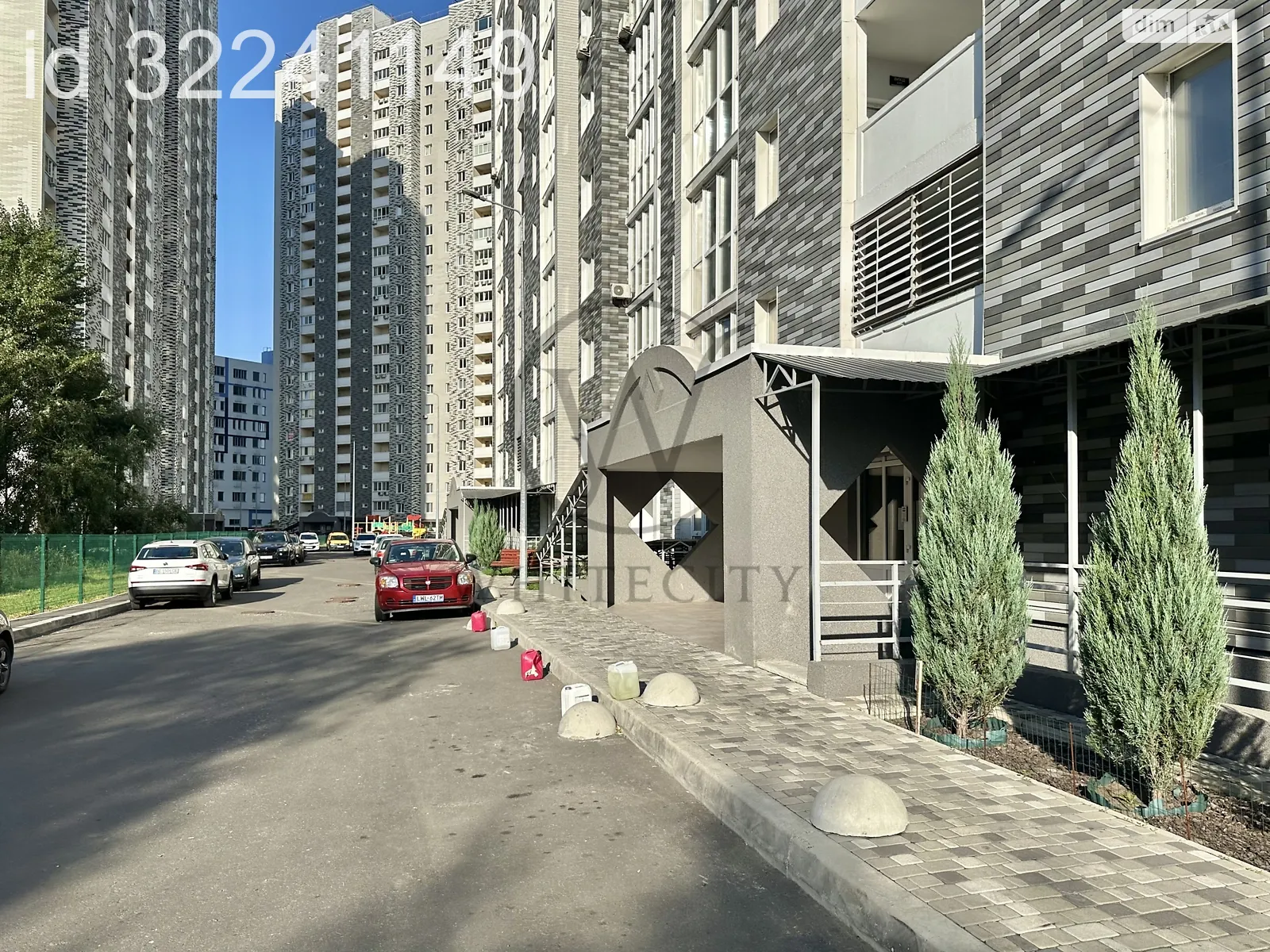 Продається 1-кімнатна квартира 46.8 кв. м у Києві, вул. Ревуцького, 54Б - фото 1