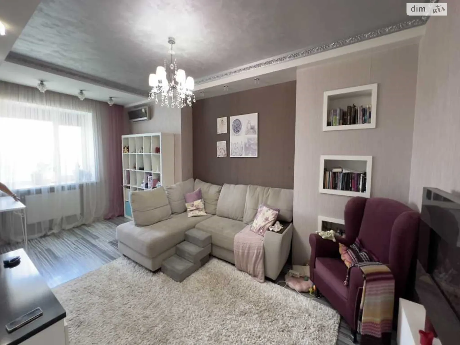 Продается 3-комнатная квартира 78.8 кв. м в Полтаве, ул. Орлика Филиппа, 28 - фото 1