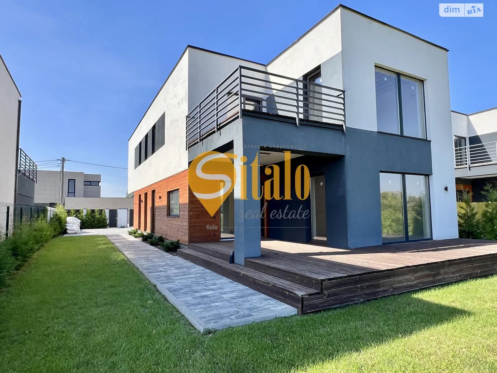 Продається будинок 2 поверховий 232 кв. м с басейном, цена: 370000 $ - фото 1