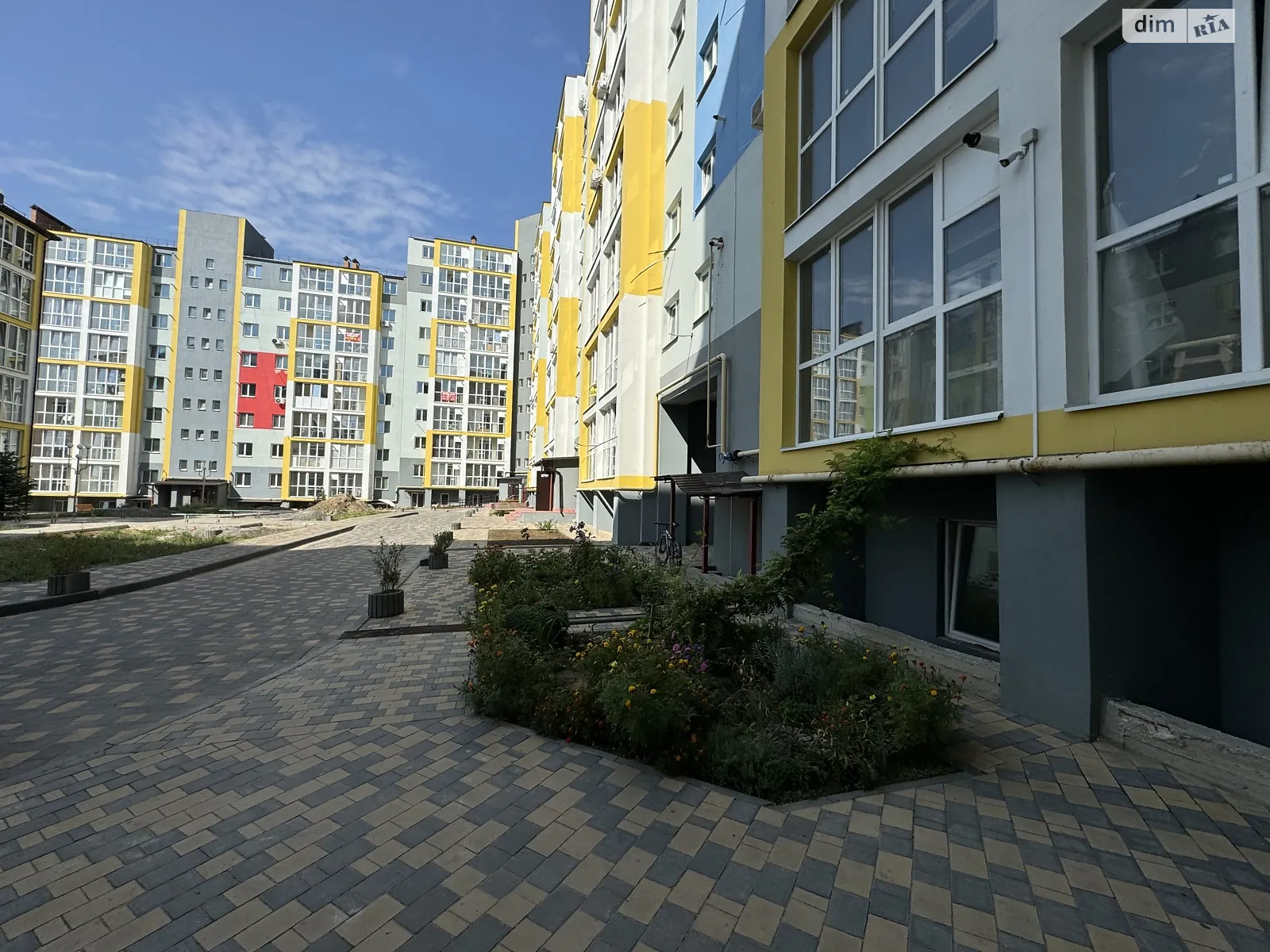Продается 2-комнатная квартира 51 кв. м в Зарванцах, ул. Одесская, 3 - фото 1