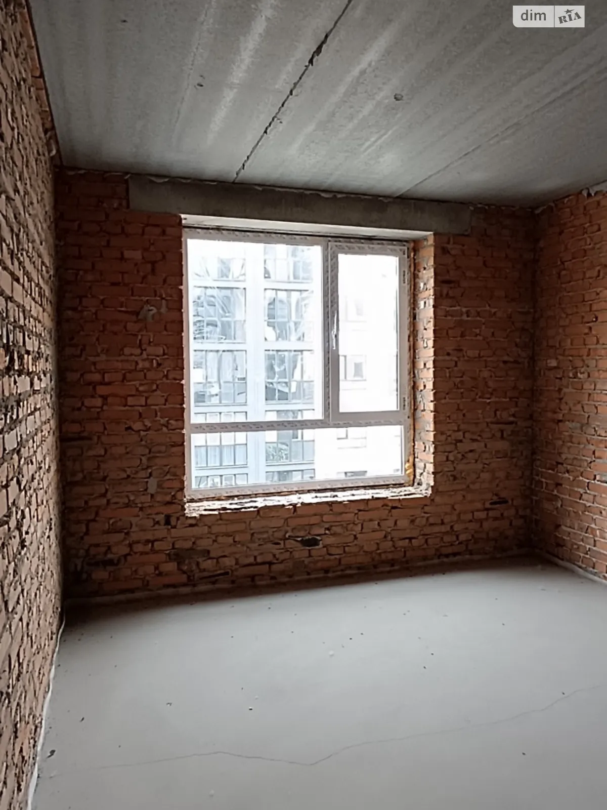 Продается 1-комнатная квартира 25 кв. м в Гостомеле, ул. Мирная - фото 1