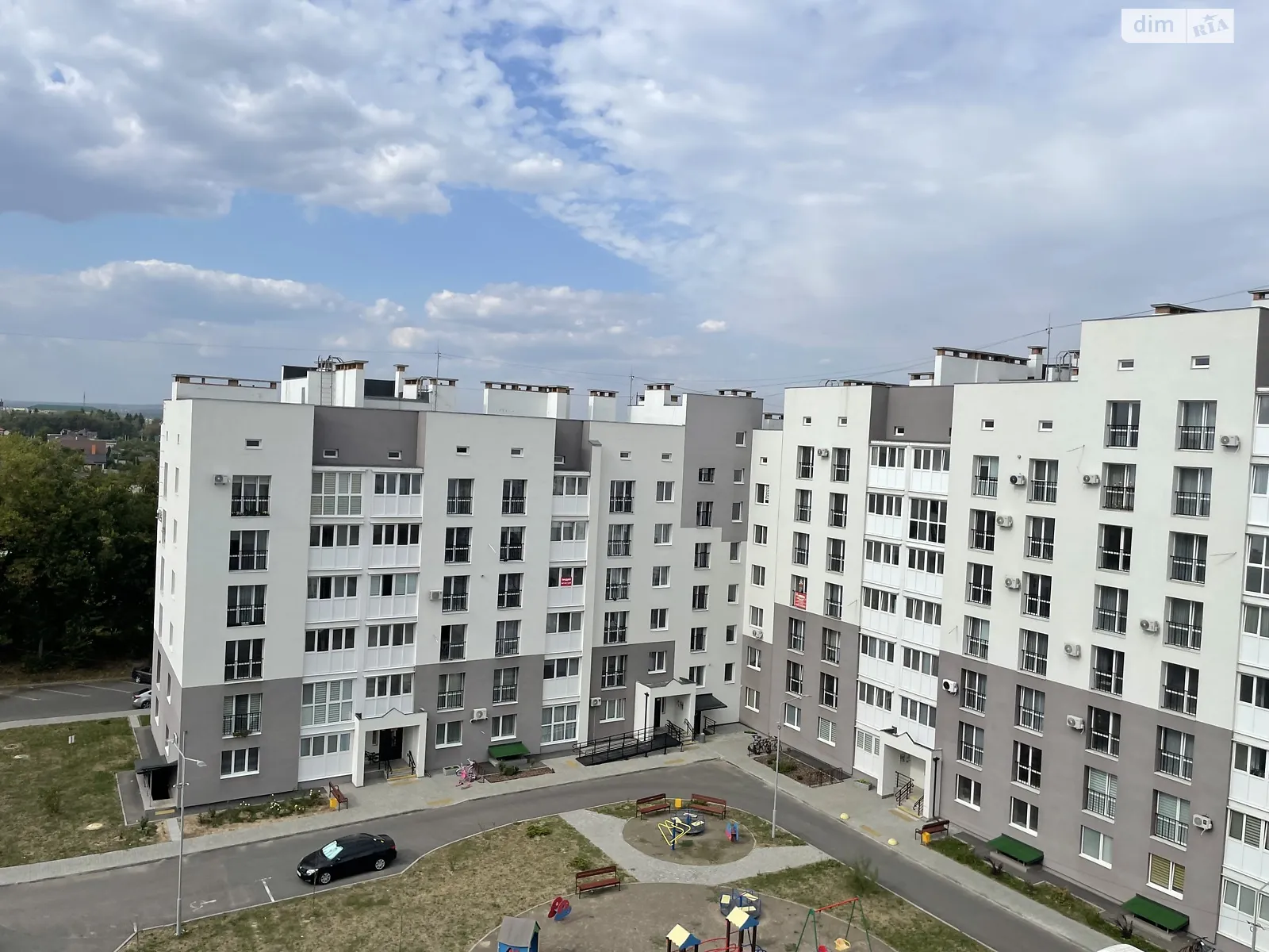 Продається 2-кімнатна квартира 84 кв. м у  - фото 3