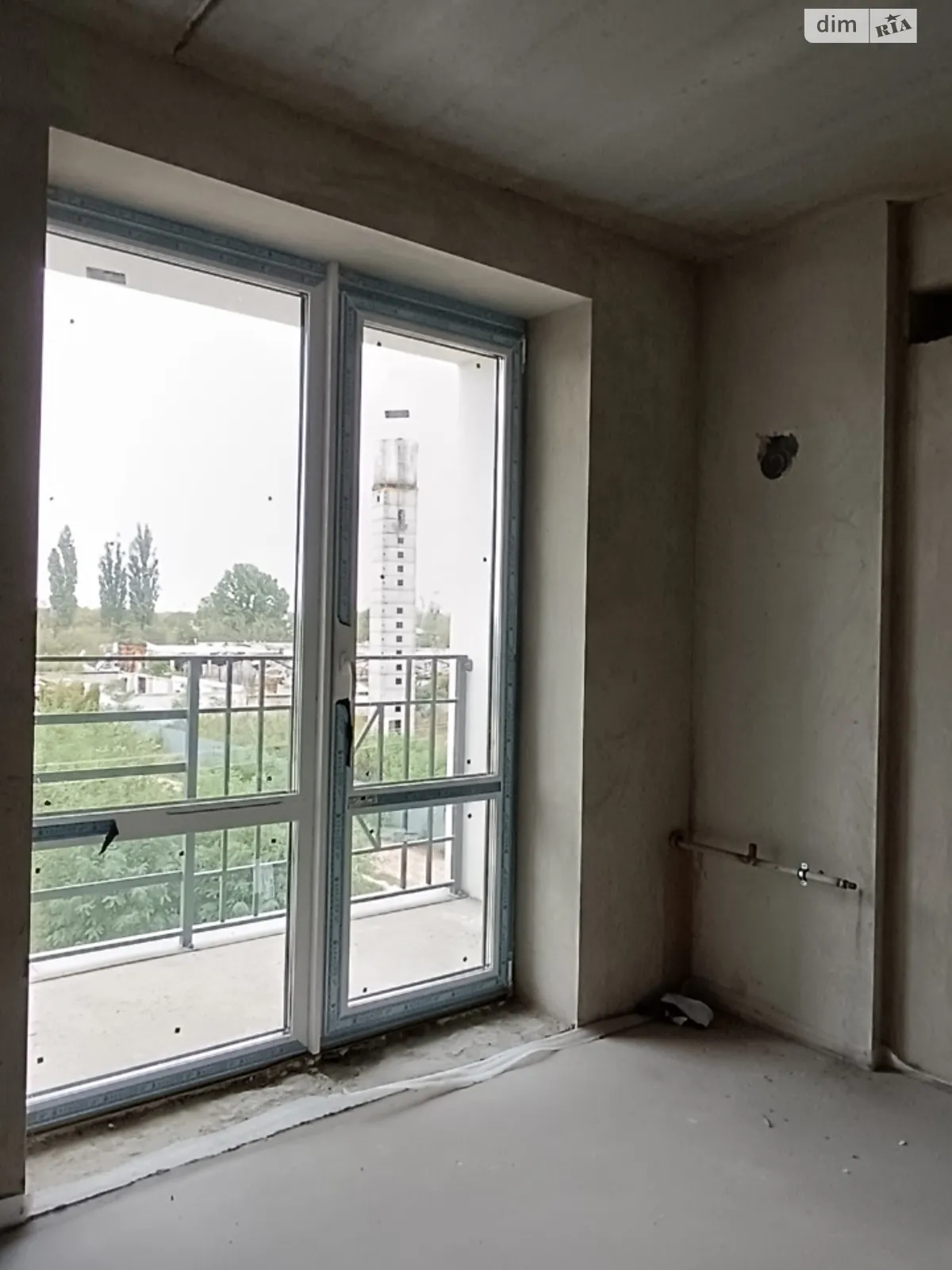 Продается 1-комнатная квартира 26 кв. м в Гостомеле, ул. Украинская - фото 1