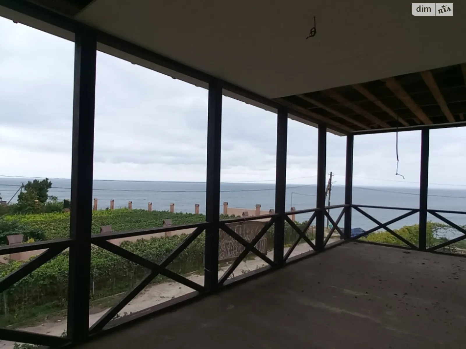Продається будинок 3 поверховий 270 кв. м з гаражем, цена: 120000 $ - фото 1