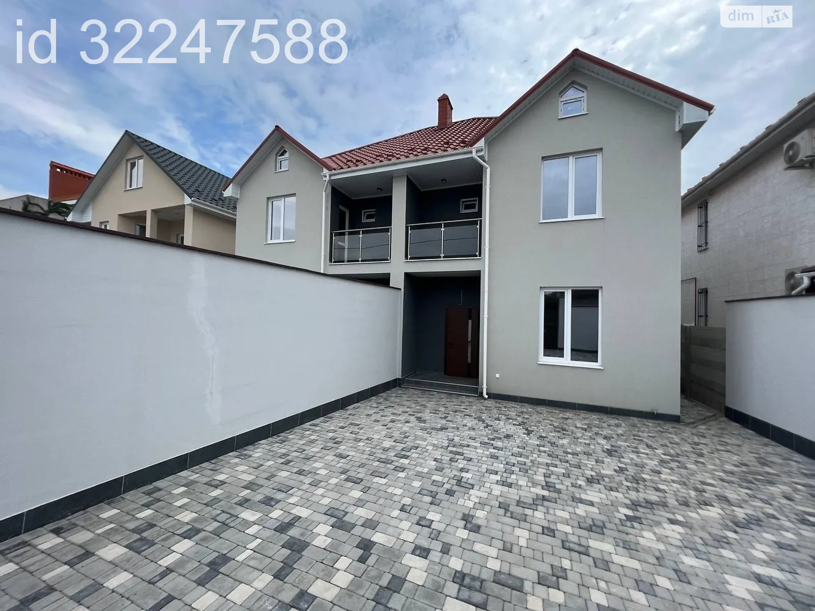 Продається частина будинку 105 кв. м з балконом, цена: 135000 $ - фото 1