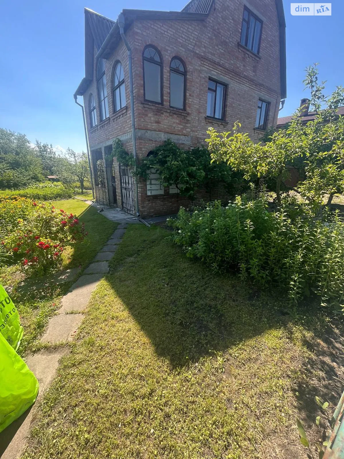 Продается дом на 3 этажа 122.6 кв. м с мебелью, цена: 65000 $ - фото 1