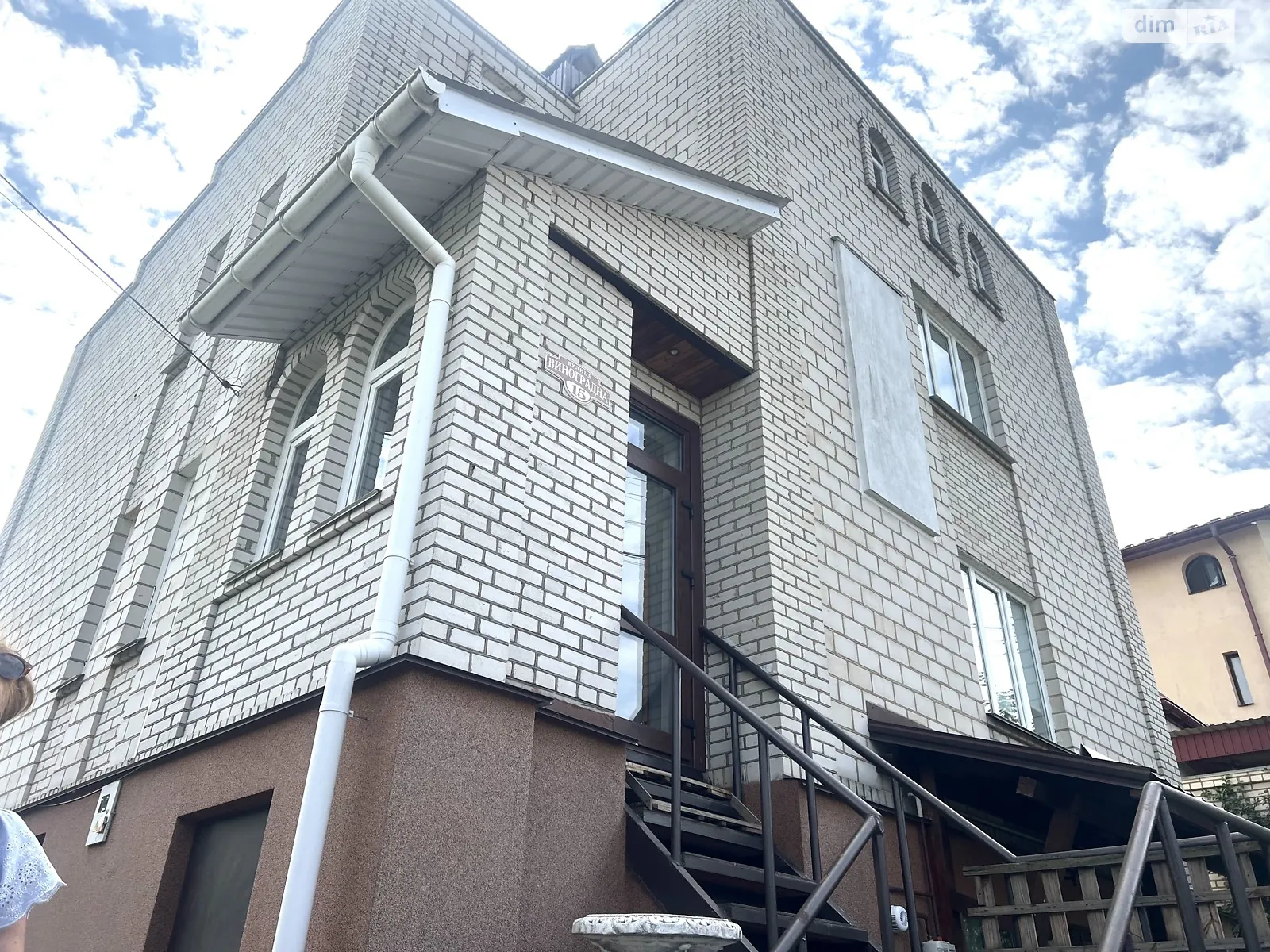 Продается дом на 2 этажа 194 кв. м с мансардой, цена: 135000 $ - фото 1