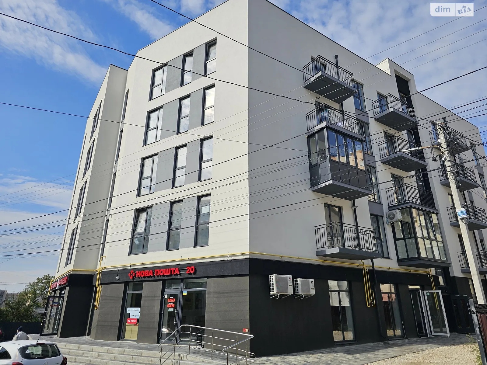 2-кімнатна квартира 70 кв. м у Тернополі, вул. Шпитальна, 22 - фото 1