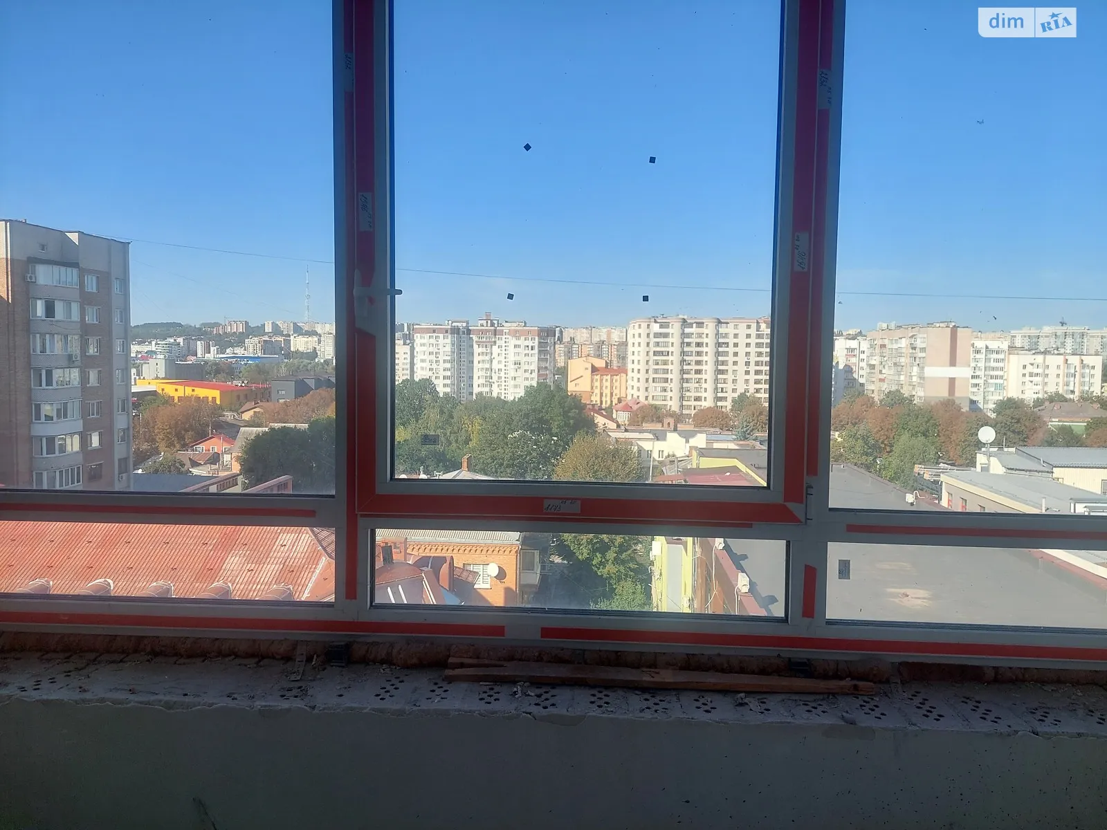 Продается 2-комнатная квартира 79.8 кв. м в Хмельницком, ул. Подольская, 70 - фото 1