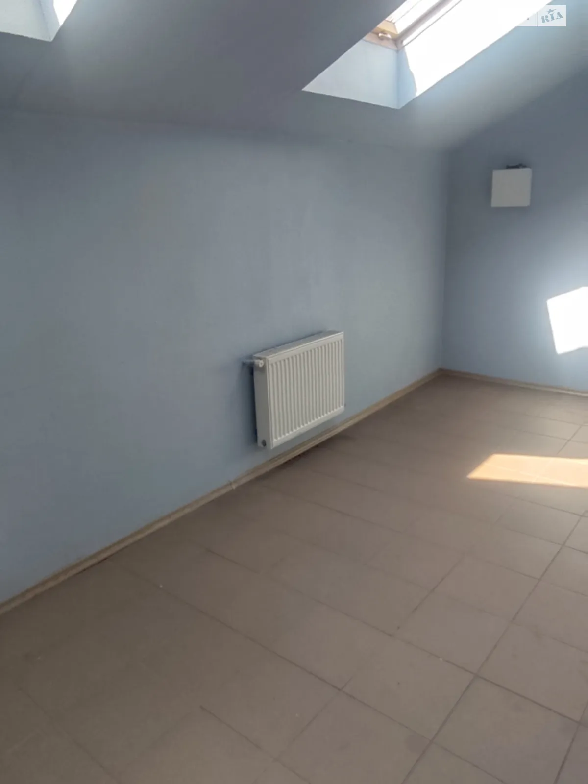 Здається в оренду офіс 13 кв. м в бізнес-центрі, цена: 3200 грн - фото 1