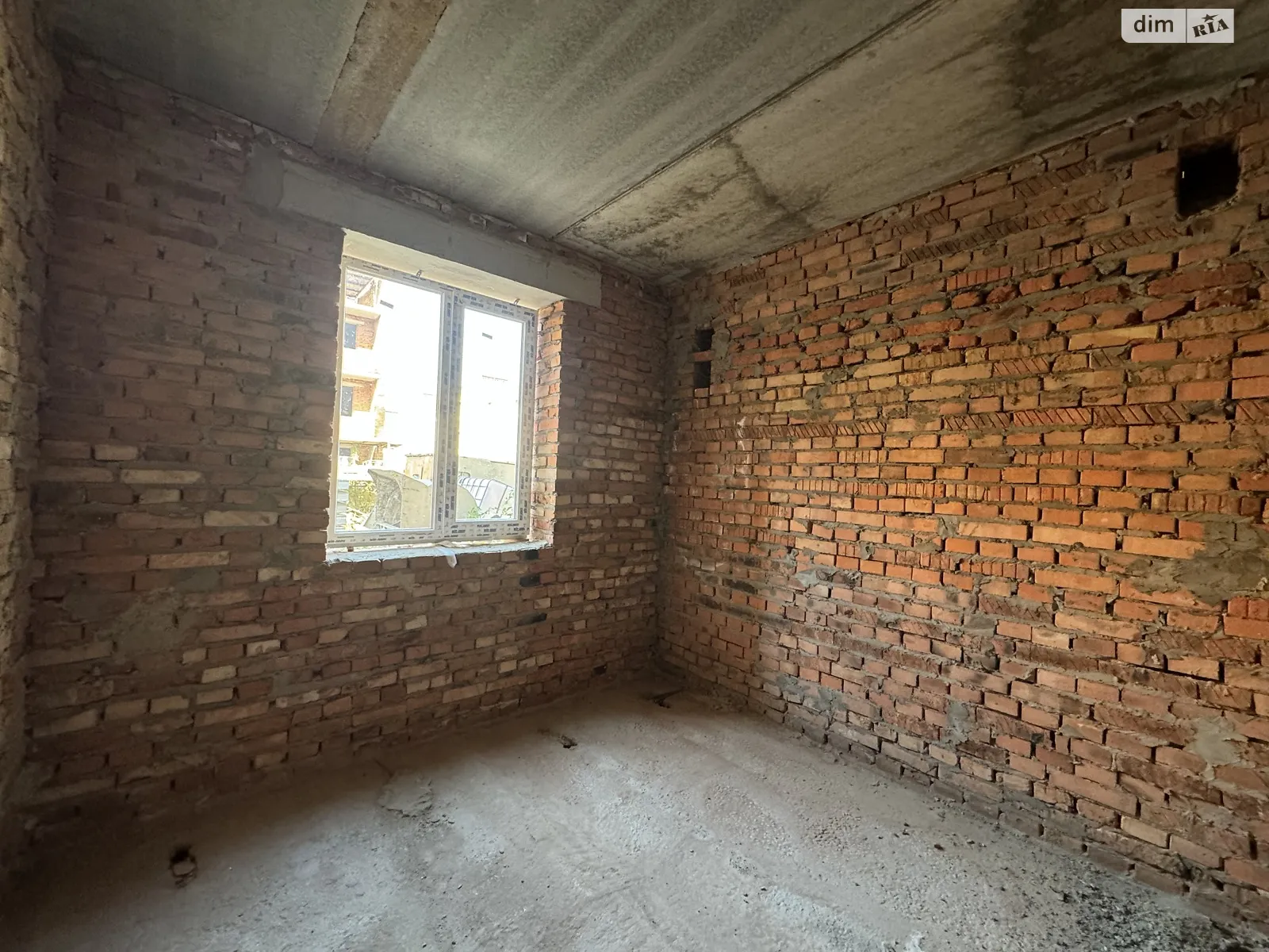 Продається 1-кімнатна квартира 34 кв. м у Ворзелі, цена: 22000 $ - фото 1