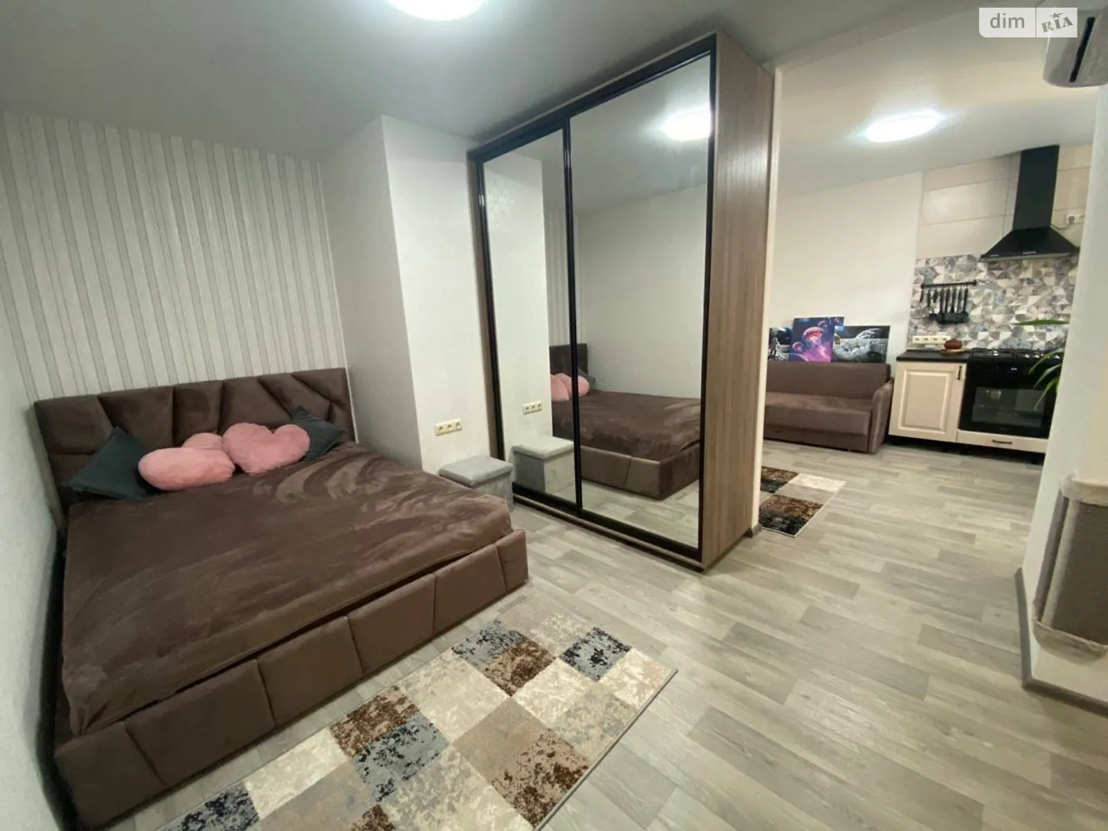 Продается 1-комнатная квартира 42.3 кв. м в Днепре, ул. Набережная Победы, 44Р - фото 1