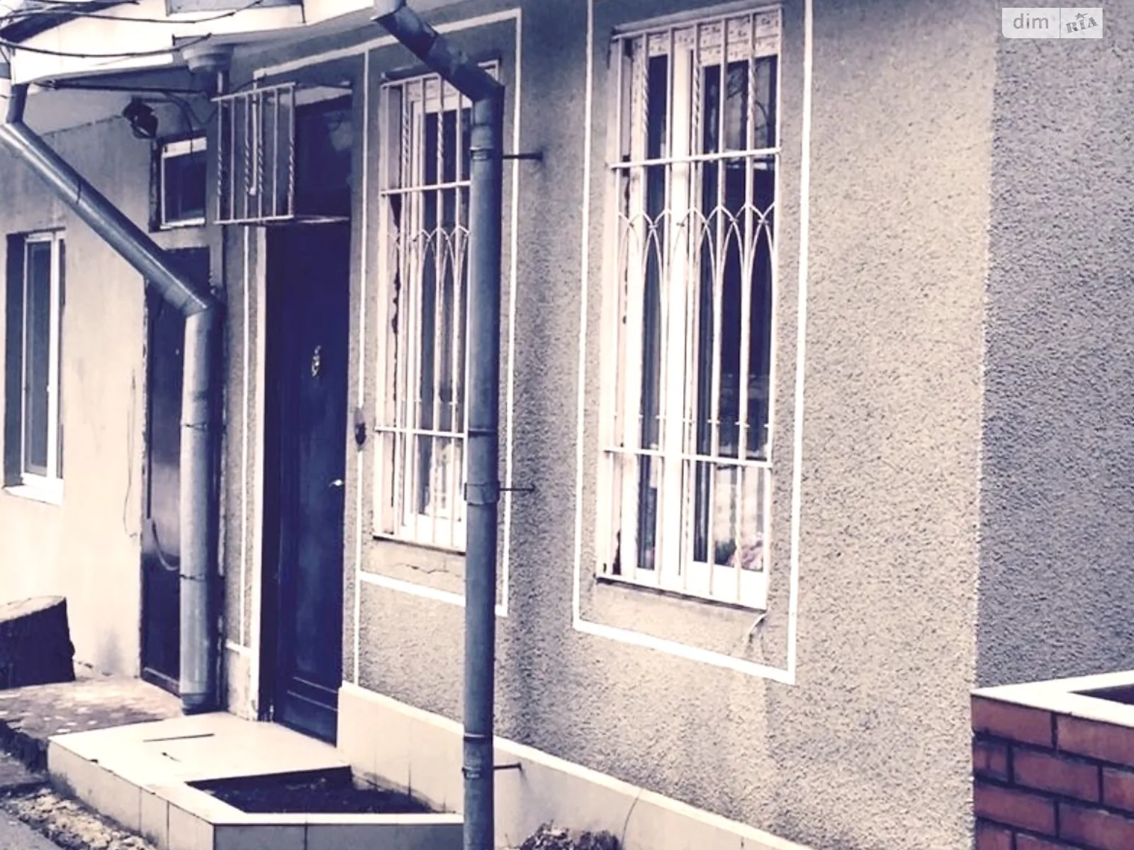 Продается 5-комнатная квартира 50.9 кв. м в Одессе, ул. Екатерининская - фото 1