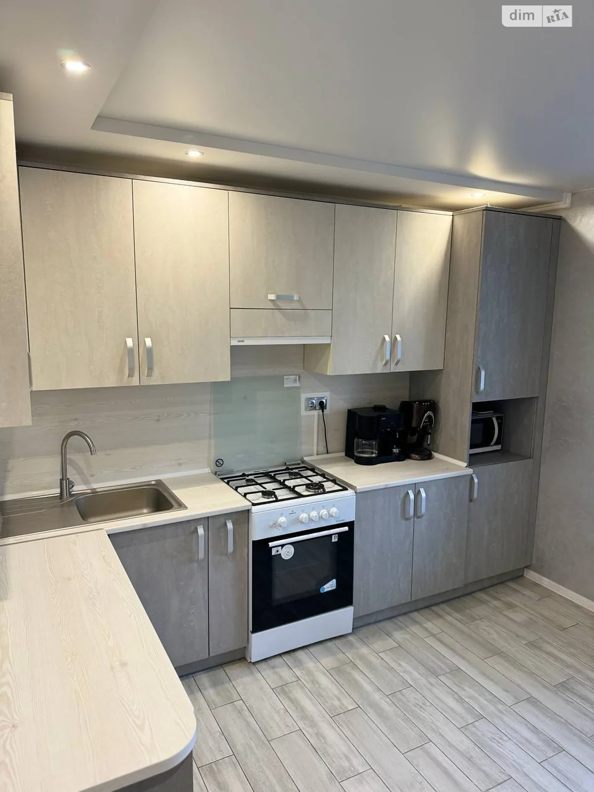 2-кімнатна квартира 76.9 кв. м у Тернополі, цена: 69000 $ - фото 1