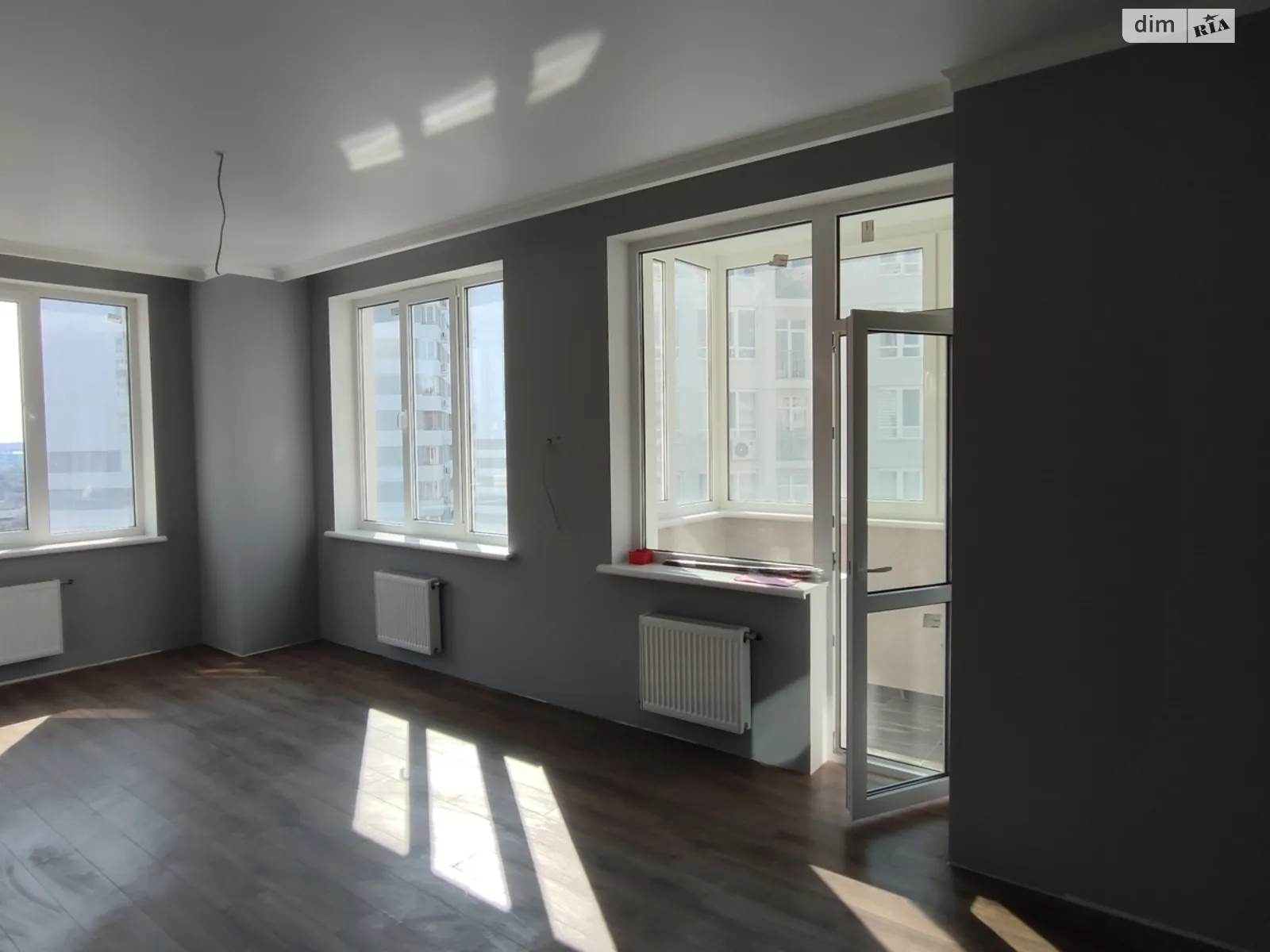 Продается 3-комнатная квартира 120 кв. м в Одессе, ул. Люстдорфская дорога, 55Е - фото 1