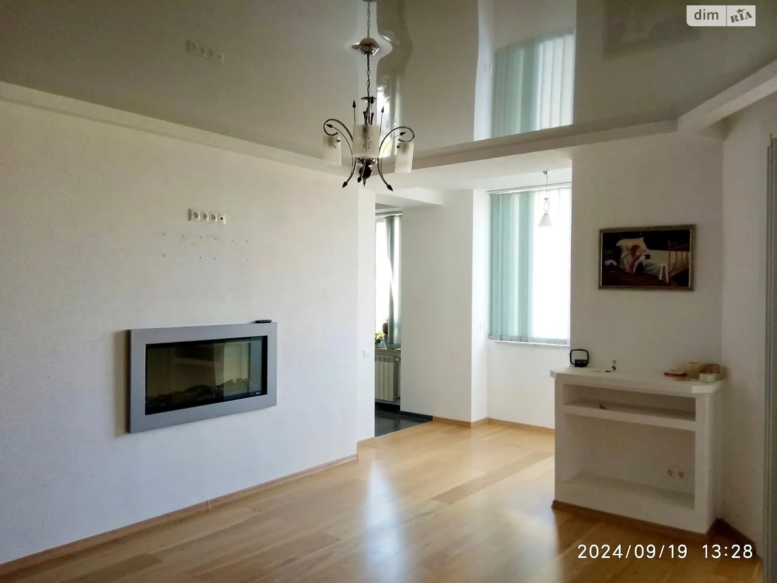 Продается 3-комнатная квартира 92.1 кв. м в Трускавце, ул. Павла Скоропадского - фото 1