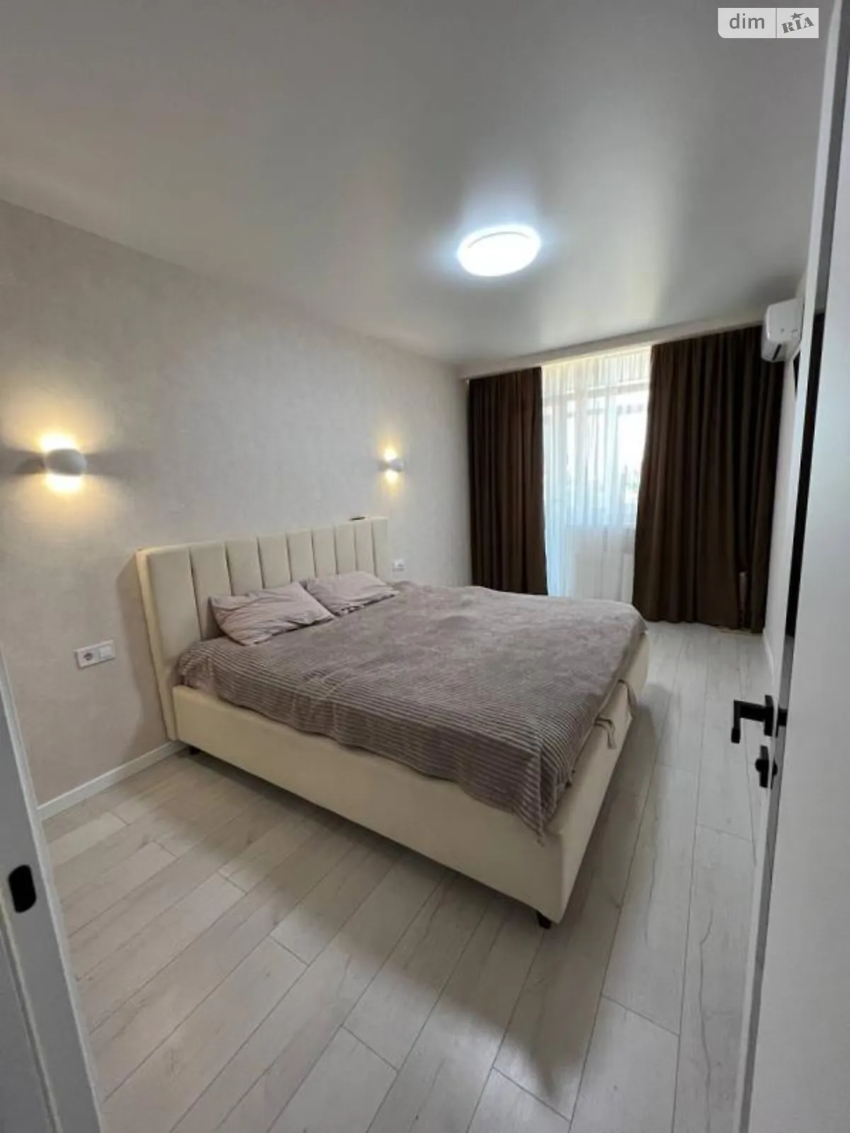 Продається 2-кімнатна квартира 69.5 кв. м у Одесі, Овідіопольська дор. - фото 1