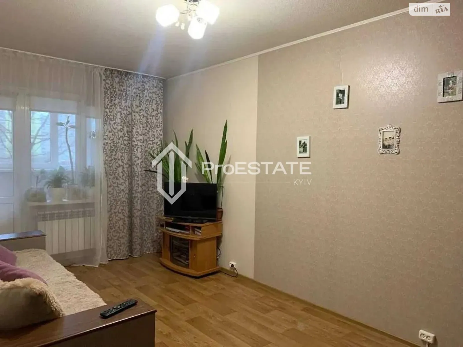 Продается 2-комнатная квартира 56 кв. м в Киеве, ул. Градинская, 10А - фото 1