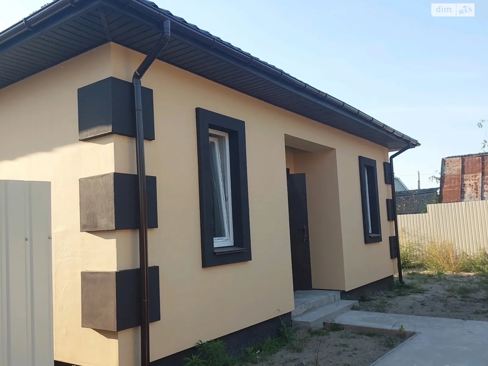 Продается одноэтажный дом 80 кв. м с подвалом, цена: 90000 $ - фото 1