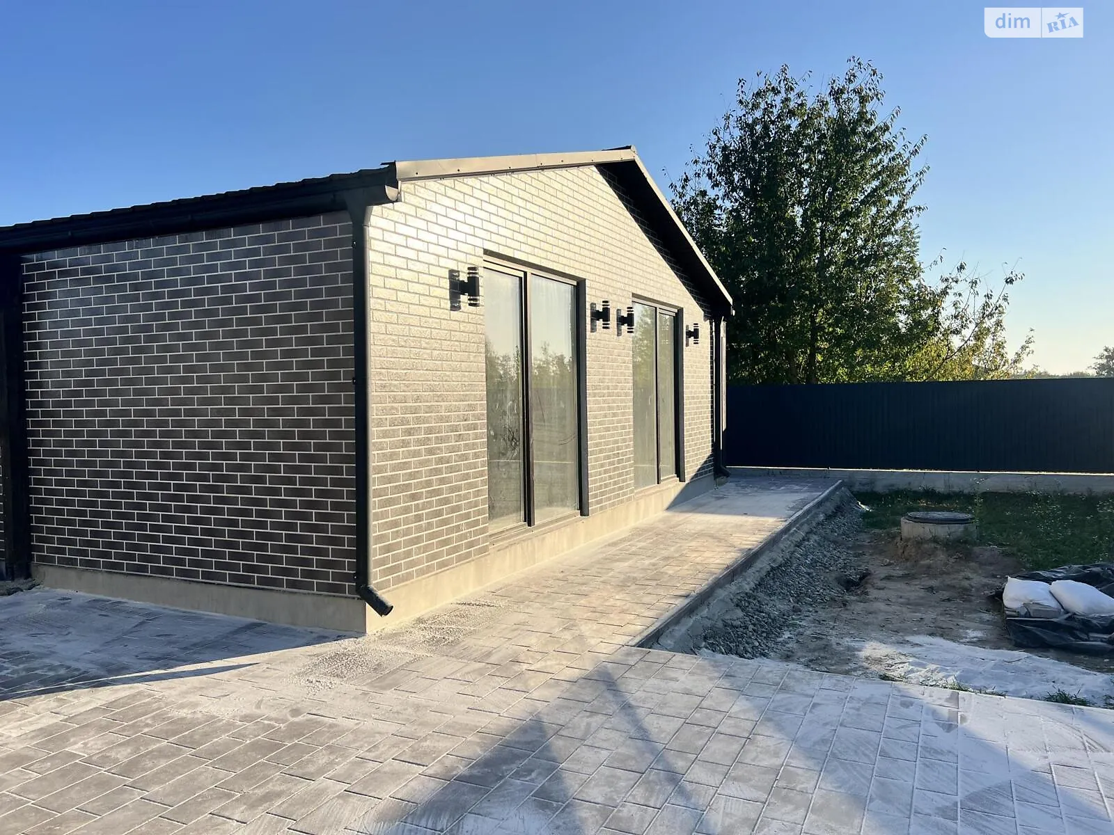Продається одноповерховий будинок 95 кв. м з меблями, цена: 70000 $ - фото 1
