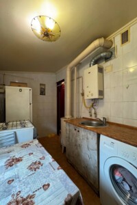 Продаж квартири, Одеса, р‑н. Молдаванка, Адмірала Лазарєва вулиця