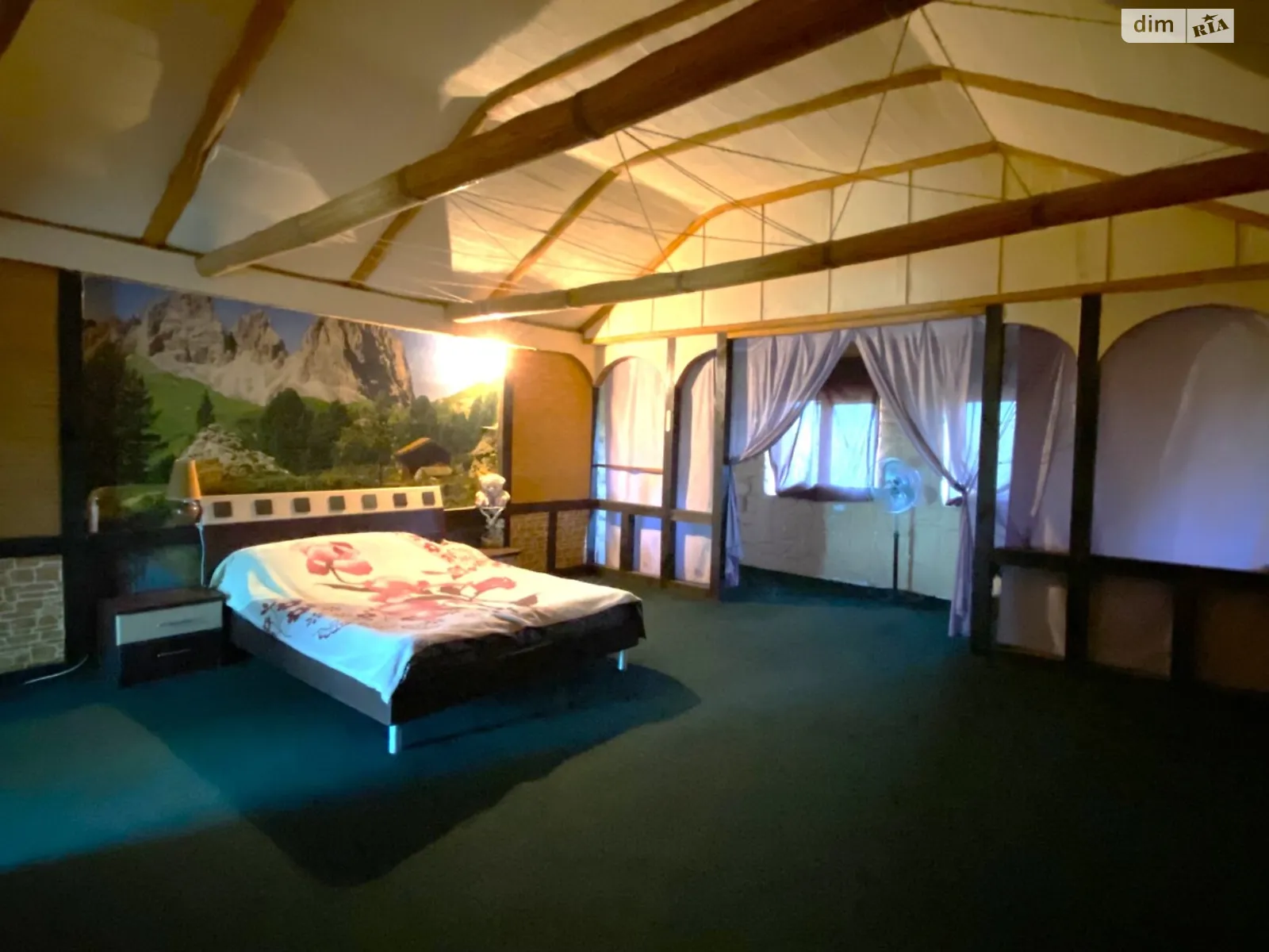 Продается дом на 2 этажа 230 кв. м с бассейном, цена: 85000 $ - фото 1
