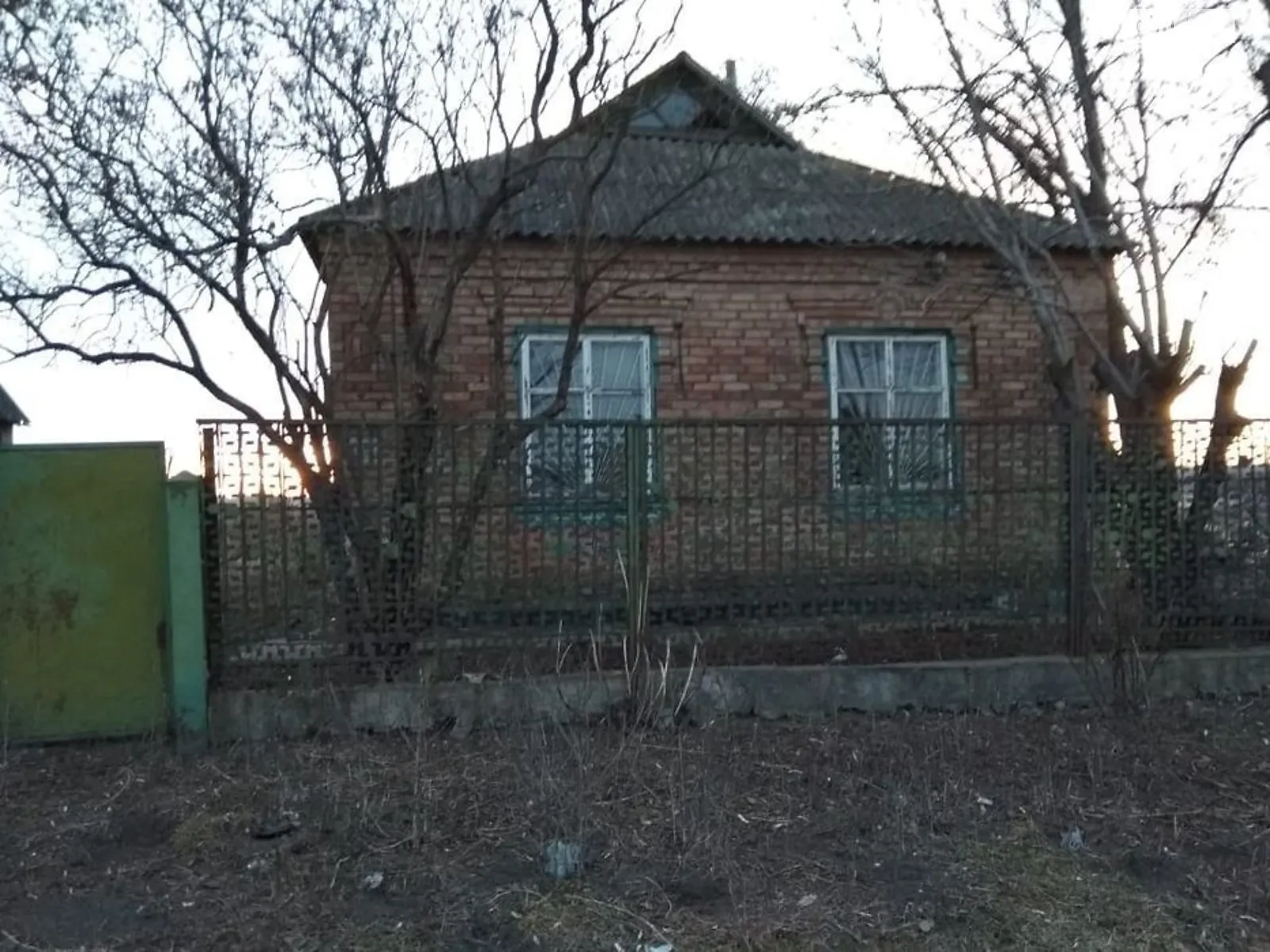 Продається одноповерховий будинок 80 кв. м з гаражем, цена: 380000 грн - фото 1