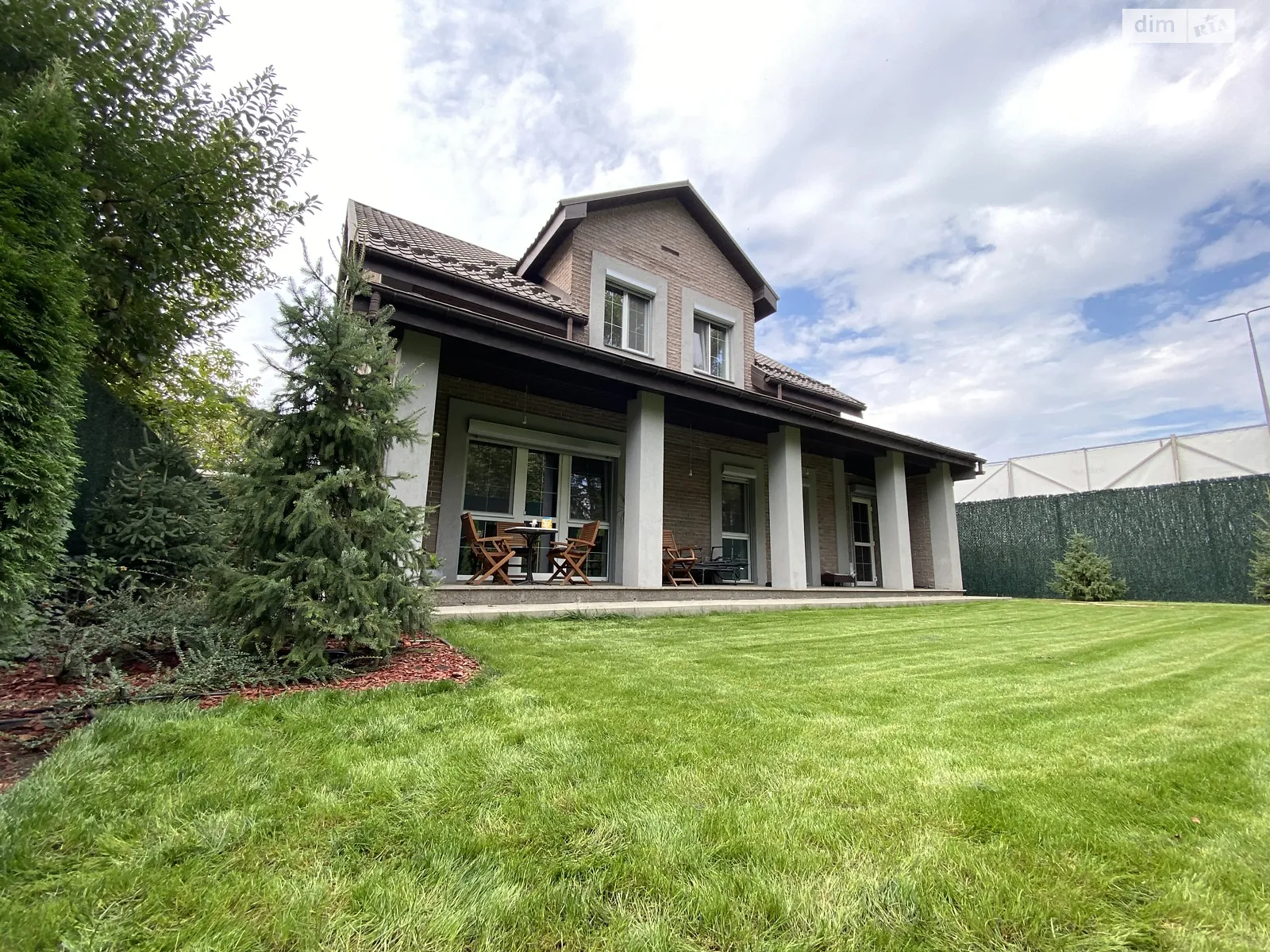 Продається будинок 2 поверховий 185 кв. м з балконом, цена: 235000 $ - фото 1
