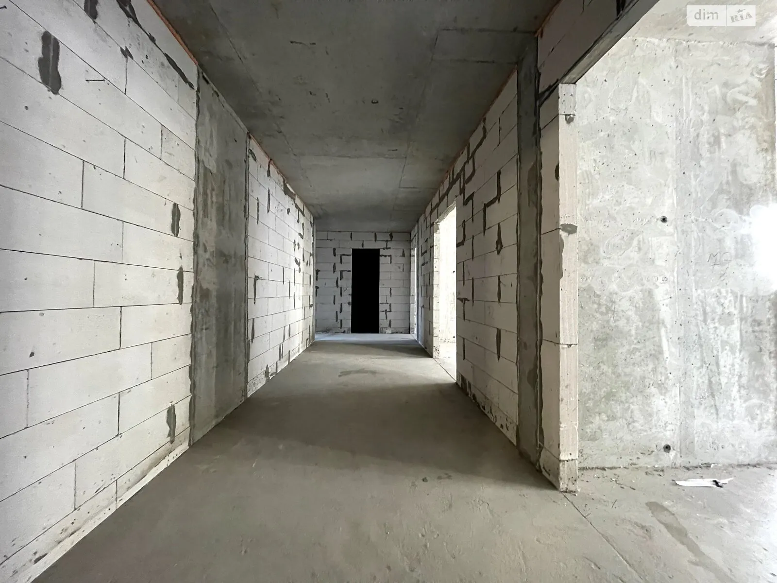 Продается 3-комнатная квартира 99 кв. м в Киеве, ул. Михаила Максимовича, 32А - фото 1