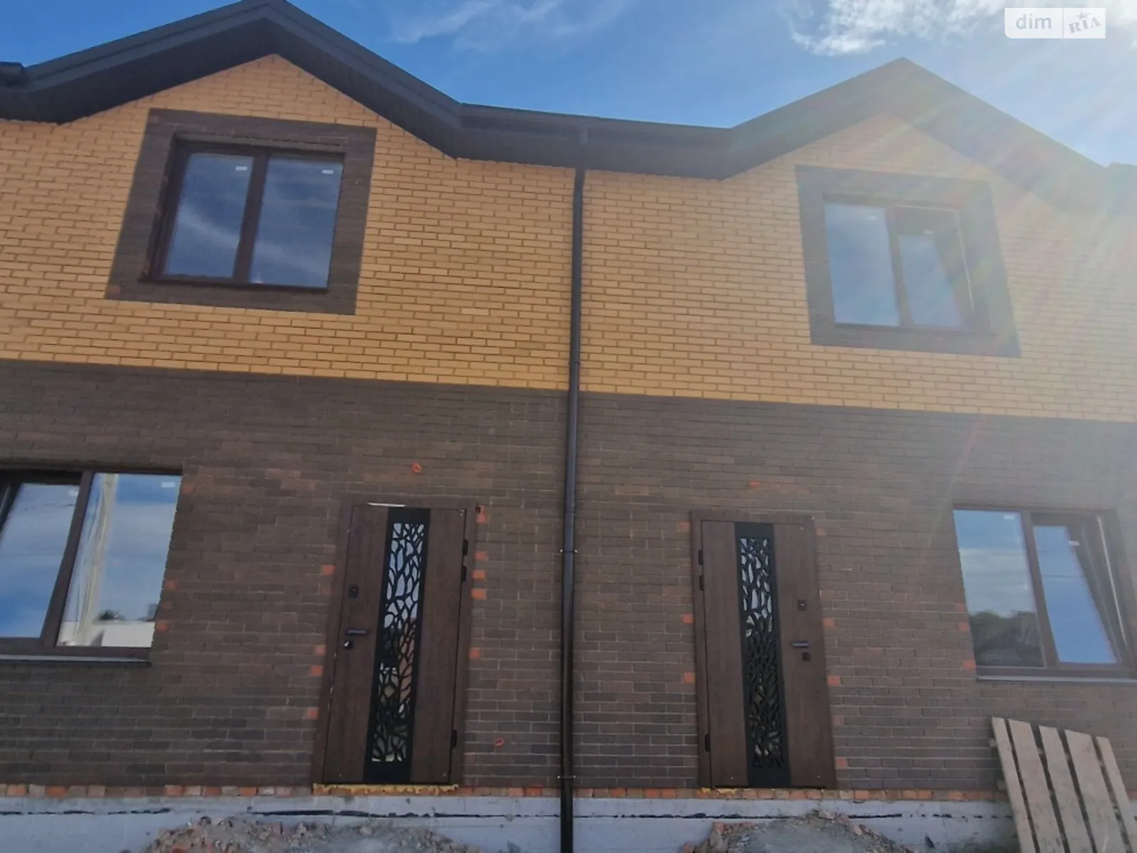Продається частина будинку 90 кв. м з подвалом, цена: 68000 $ - фото 1
