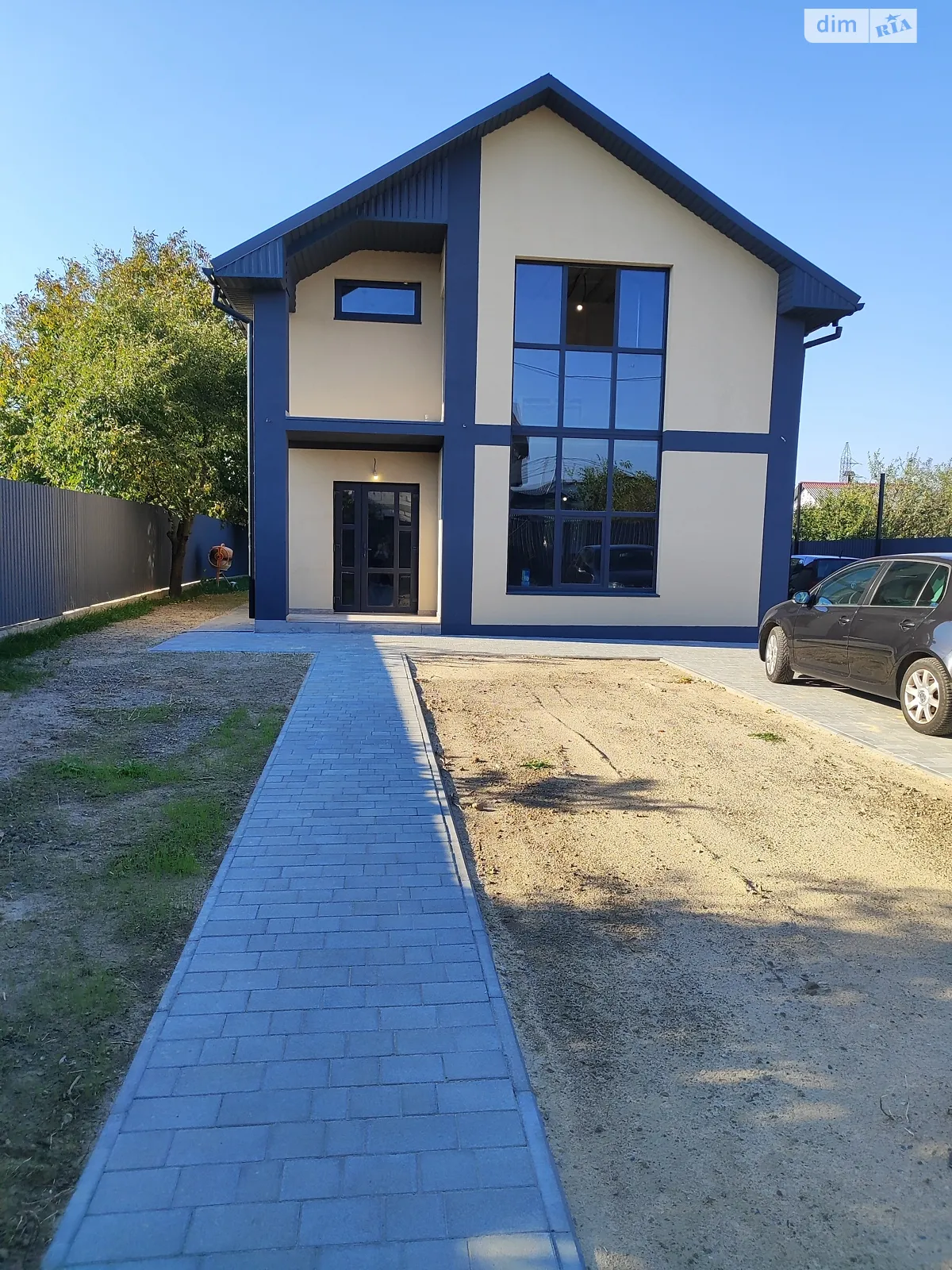 Продается дом на 2 этажа 100 кв. м с баней/сауной, цена: 155000 $ - фото 1