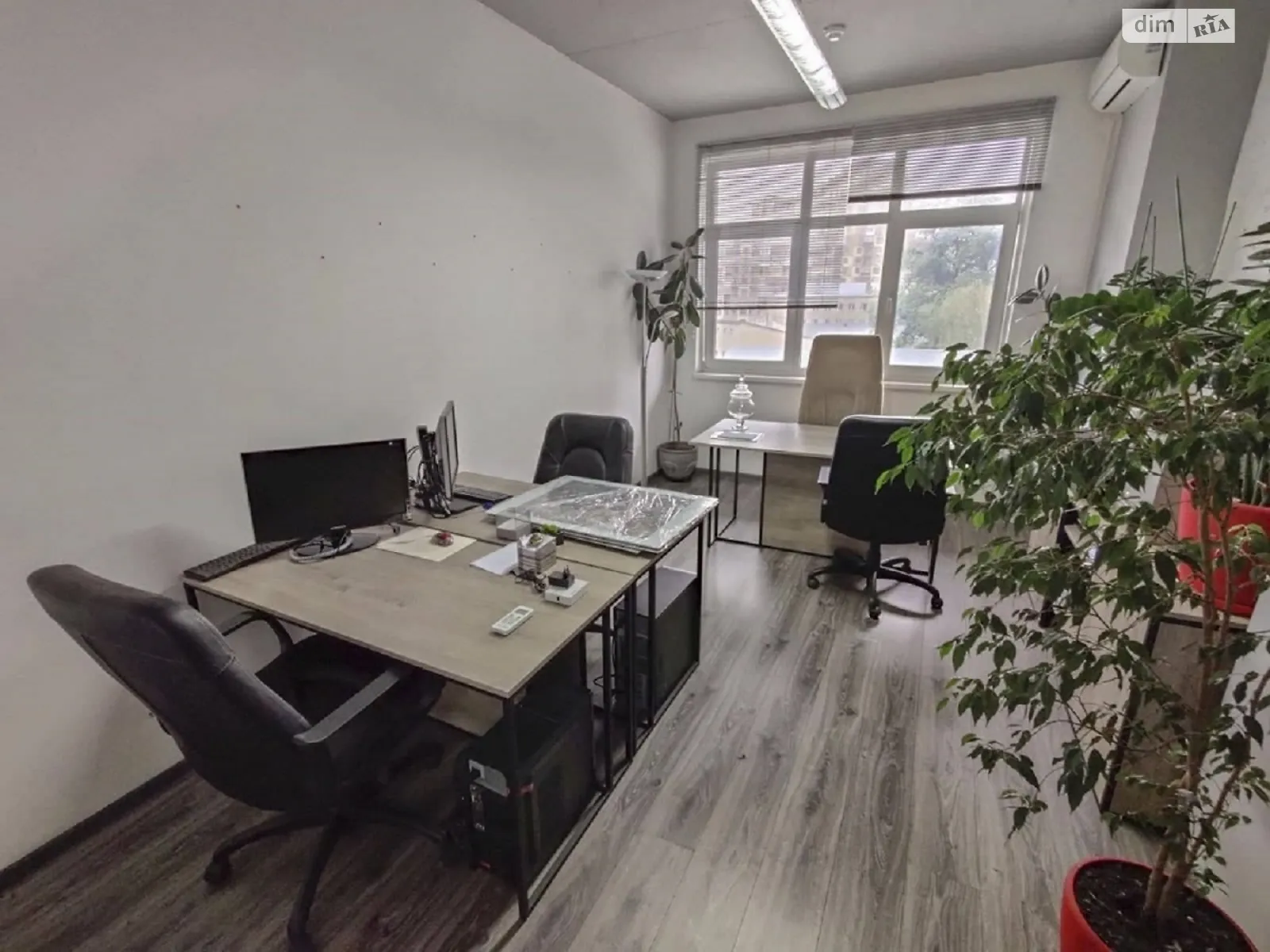 ул. Коновальца Евгения, 44А Саперное Поле Киев ЖК Панорама на Печерске Печерская - фото 2