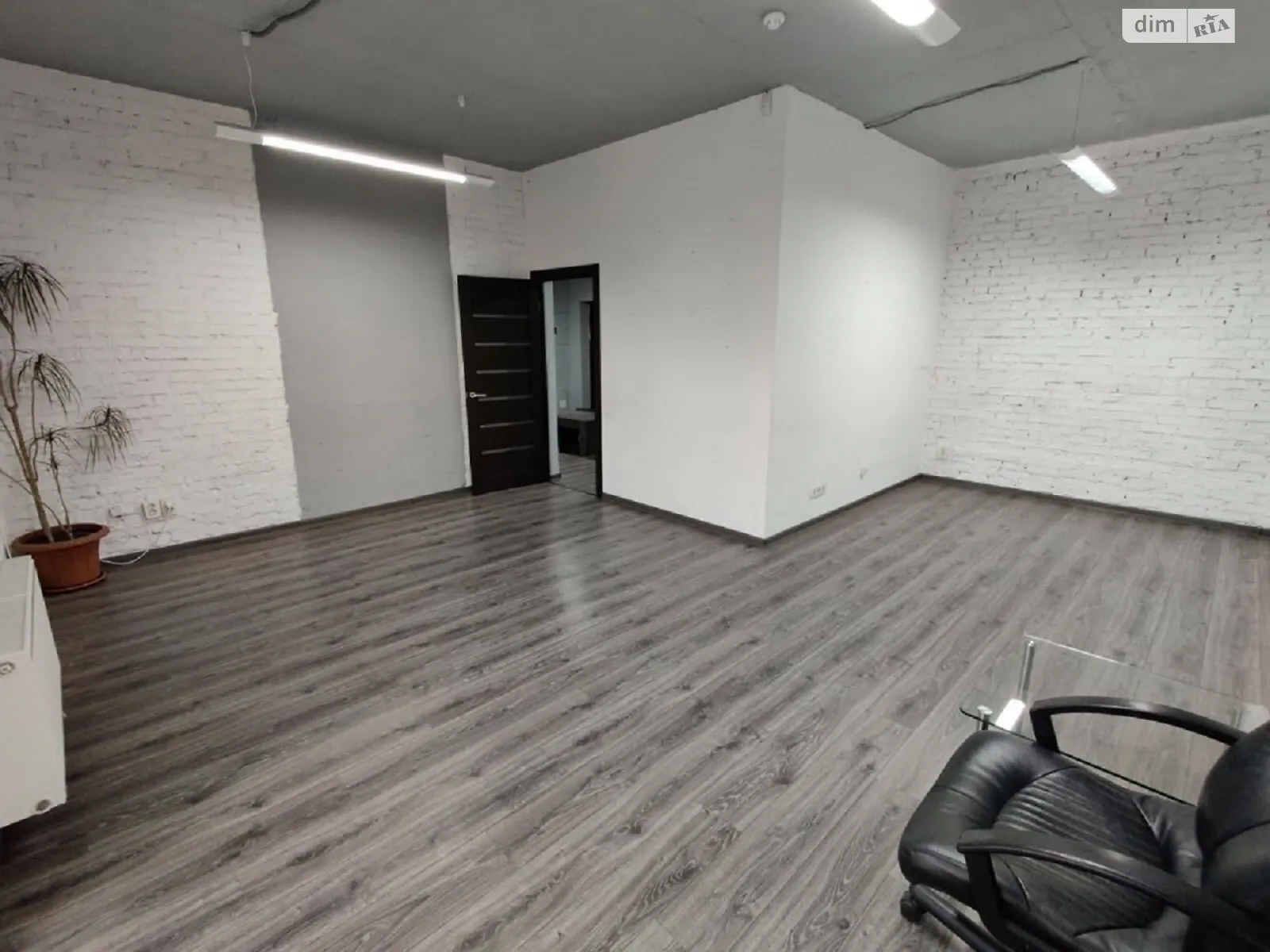 ул. Коновальца Евгения, 44А Саперное Поле Киев ЖК Панорама на Печерске Печерская - фото 3