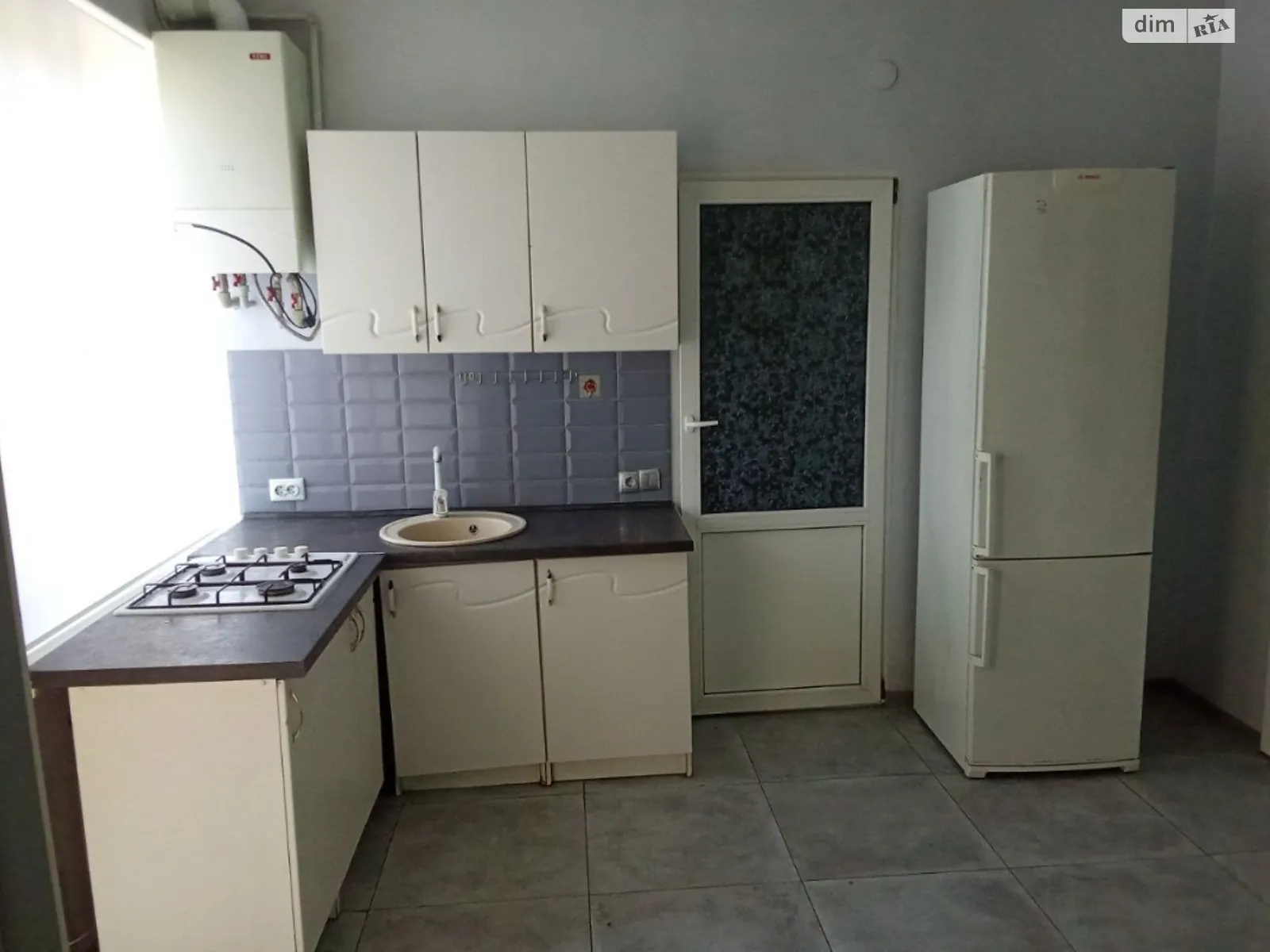 Продается 2-комнатная квартира 37.7 кв. м в Одессе, ул. Атамана Головатого - фото 1