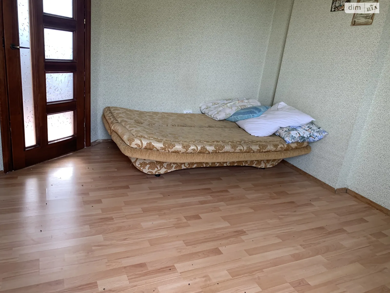 Продается дом на 2 этажа 200 кв. м с бассейном, цена: 60000 $ - фото 1