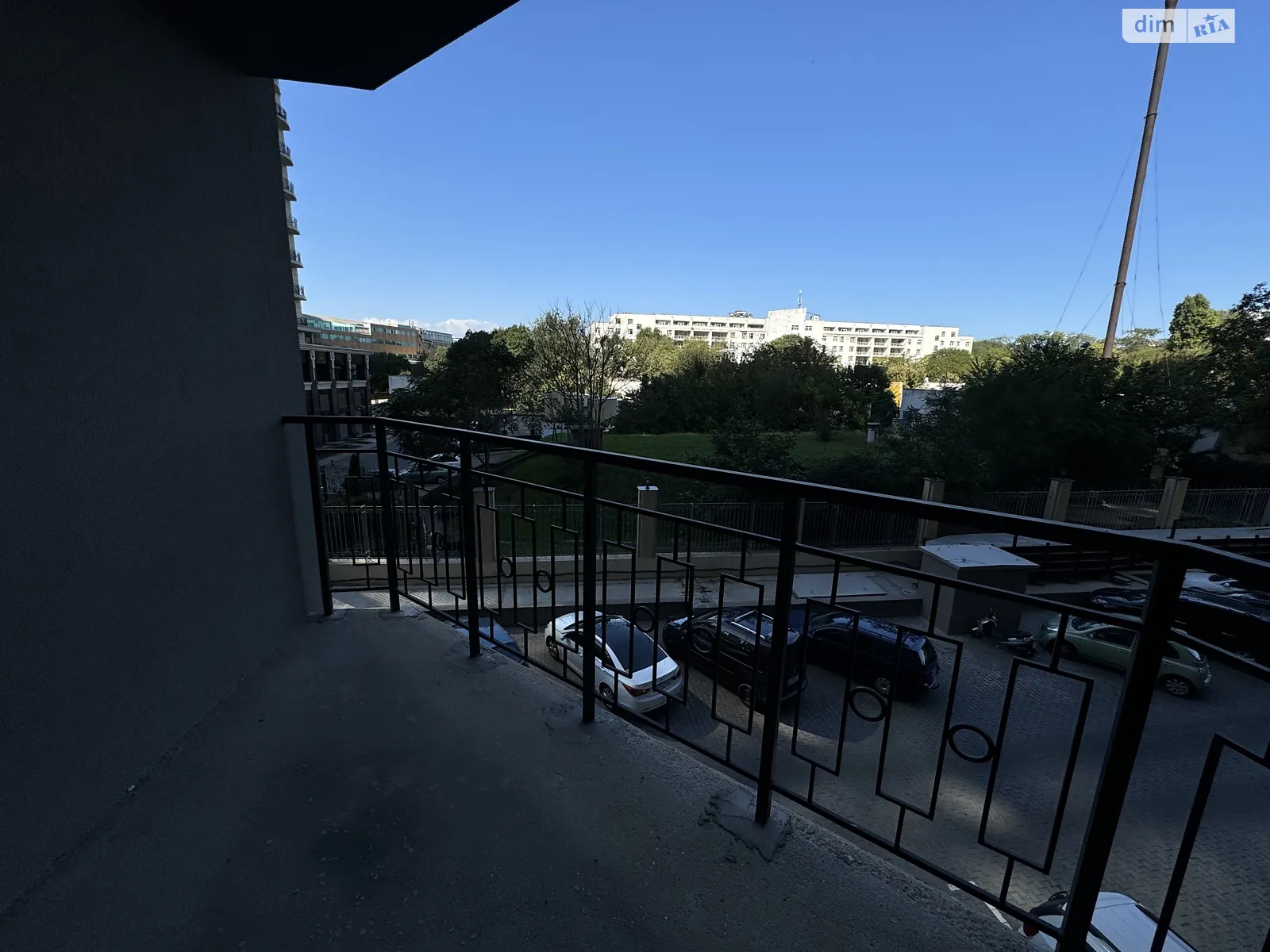 Продається 1-кімнатна квартира 48 кв. м у Одесі, вул. Генуезька, 1 - фото 1