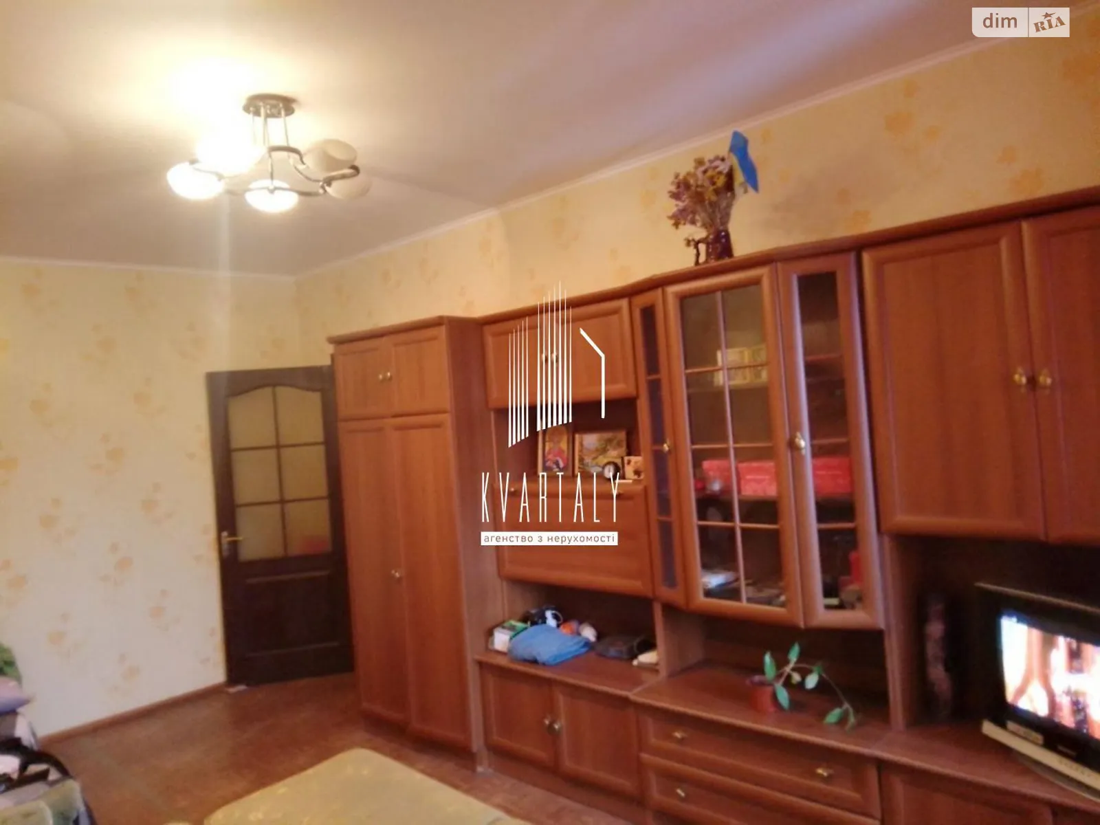 Продається 2-кімнатна квартира 52.1 кв. м у Вишневому, вул. Південна, 7 - фото 1