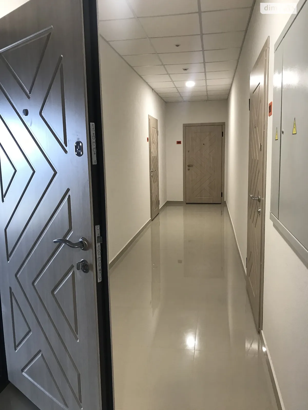 Продается 1-комнатная квартира 36.6 кв. м в Одессе, ул. Слободская, 56 - фото 1